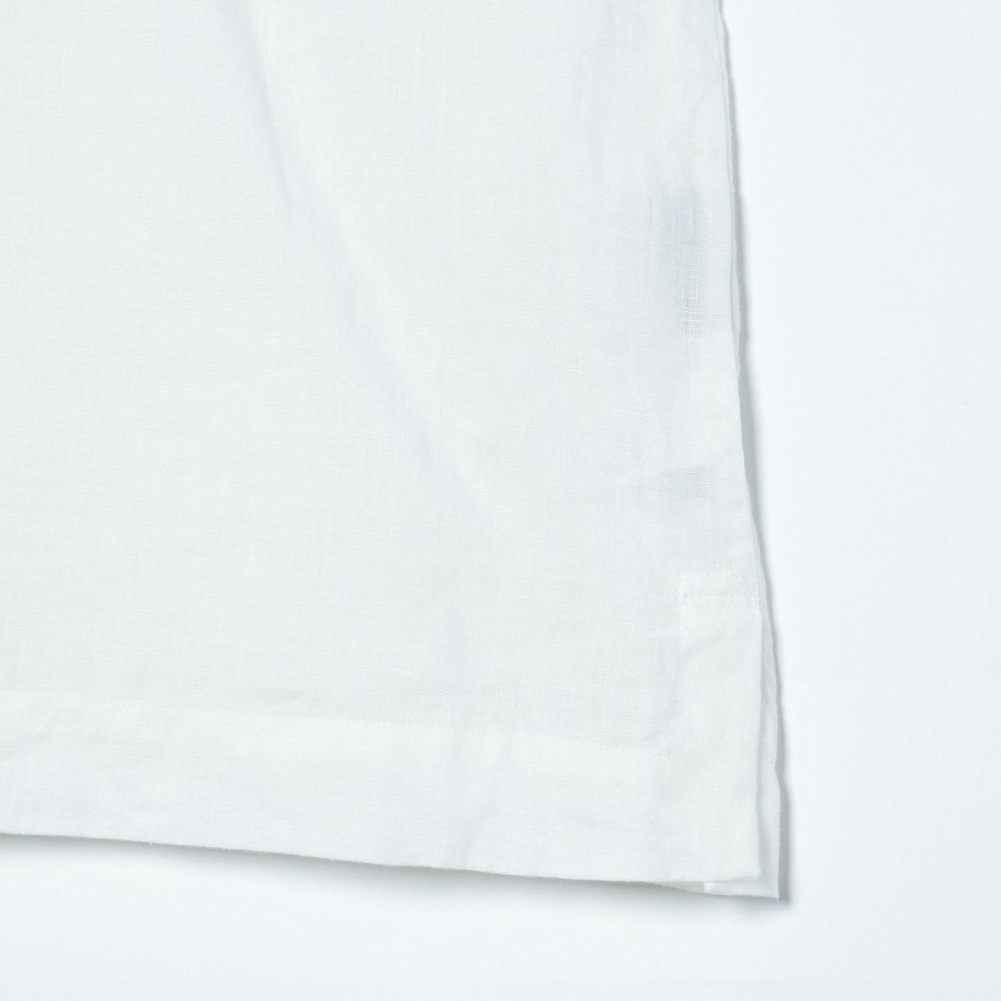CLEAN LINEN SHIRT