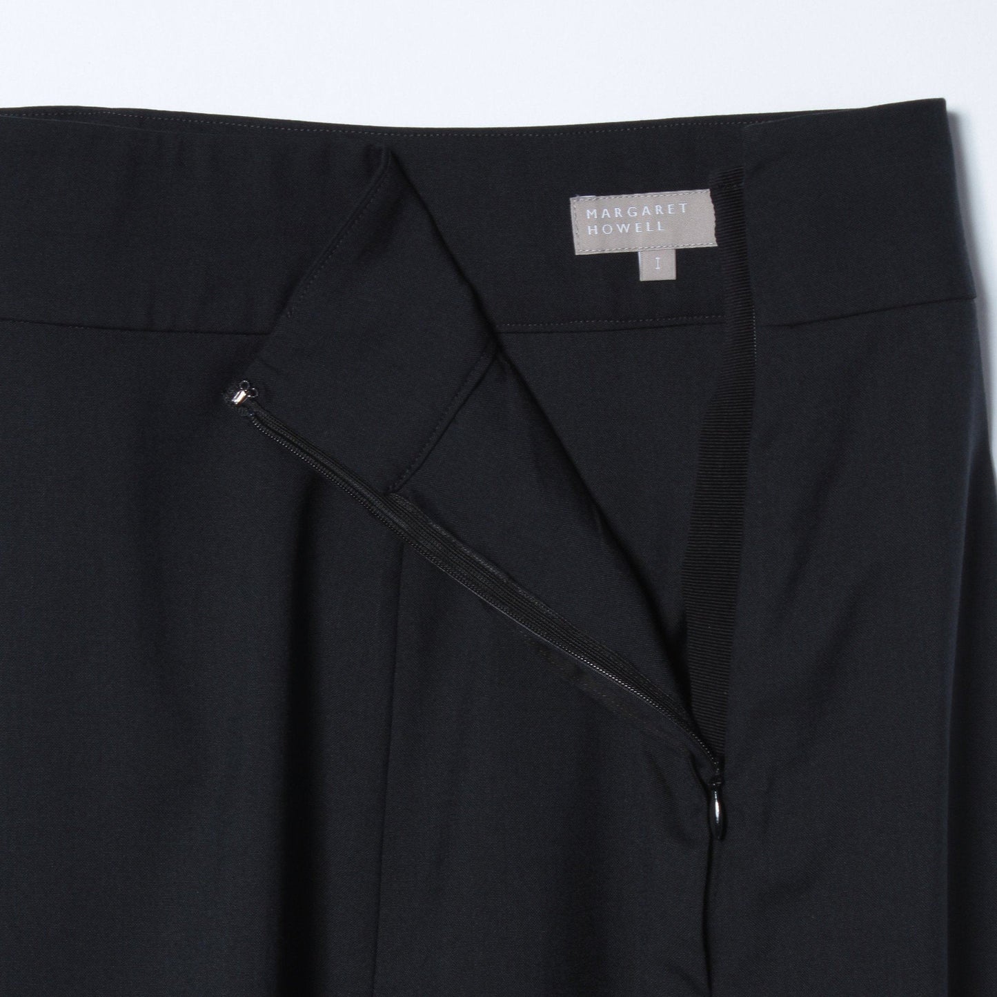 FINE WOOL POPLIN SKIRT