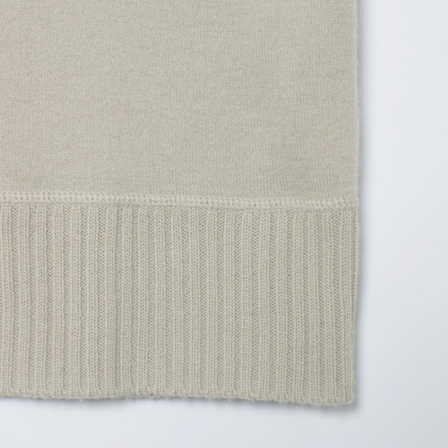FELTED ROUGH WOOL KNIT