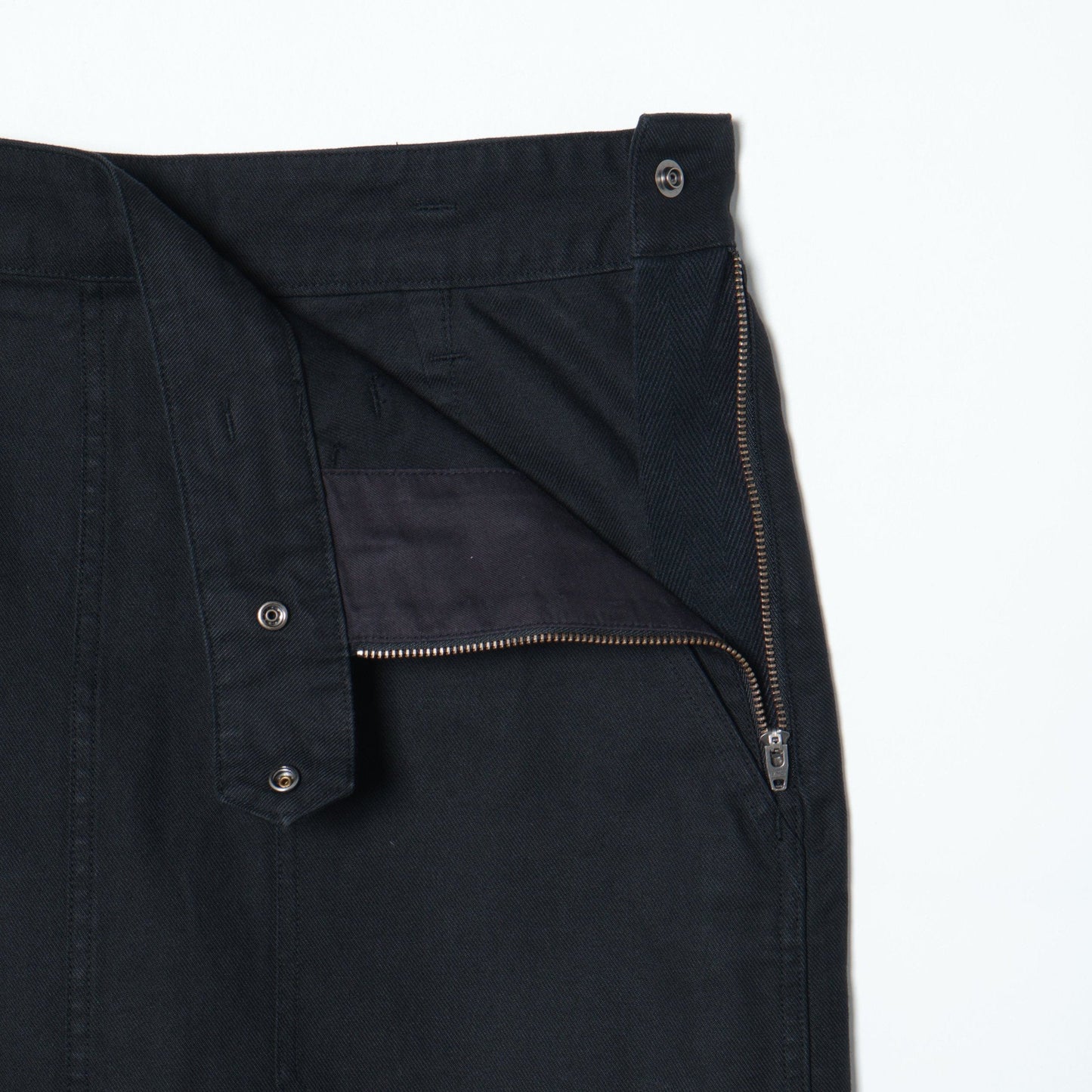 ORGANIC COTTON GABERDINE SKIRT