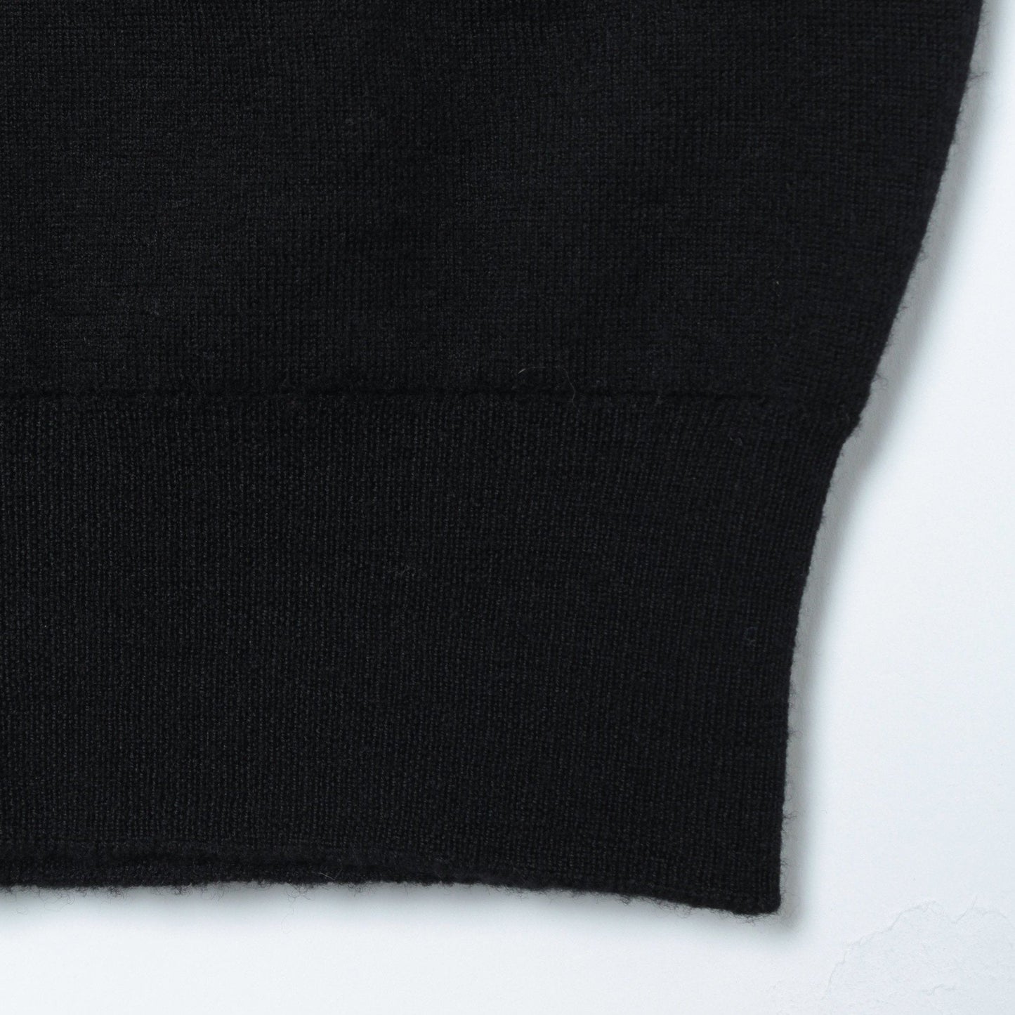 V NECK WAISTCOAT KNIT
