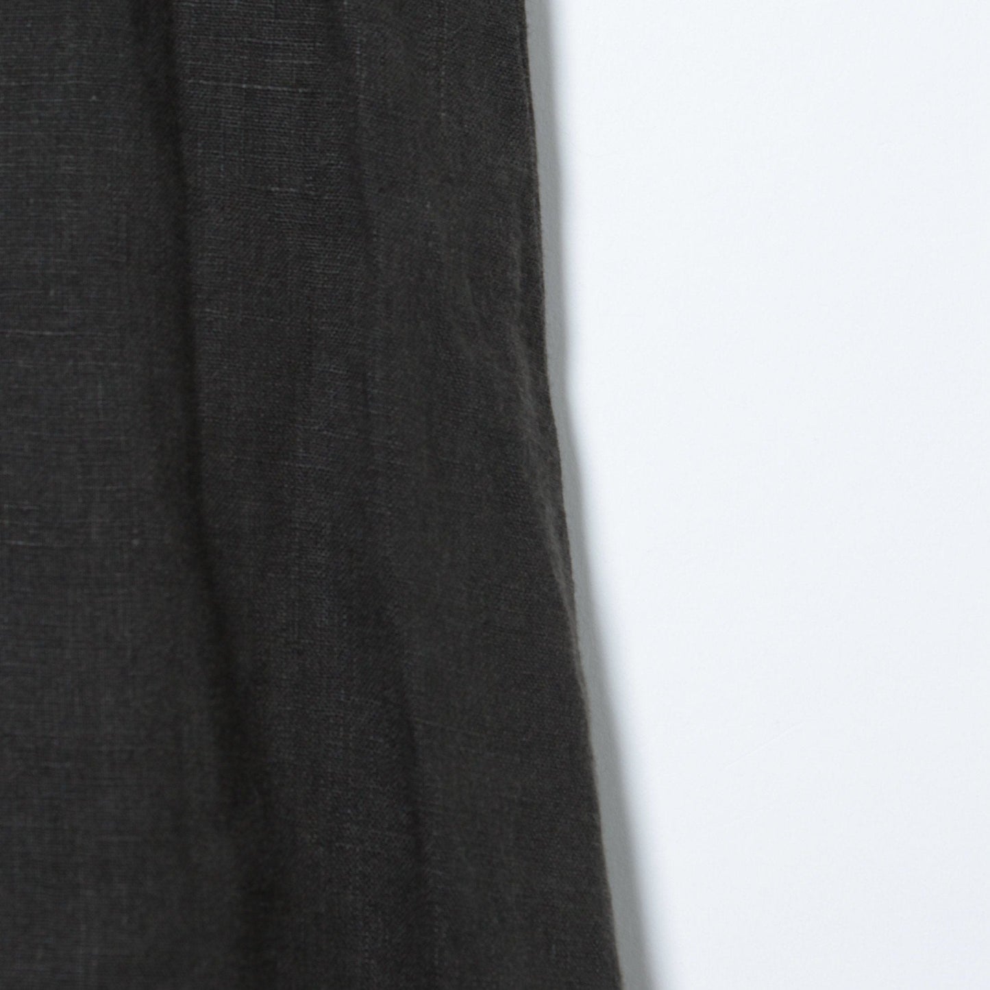LIGHTWEIGHT LINEN SKIRT