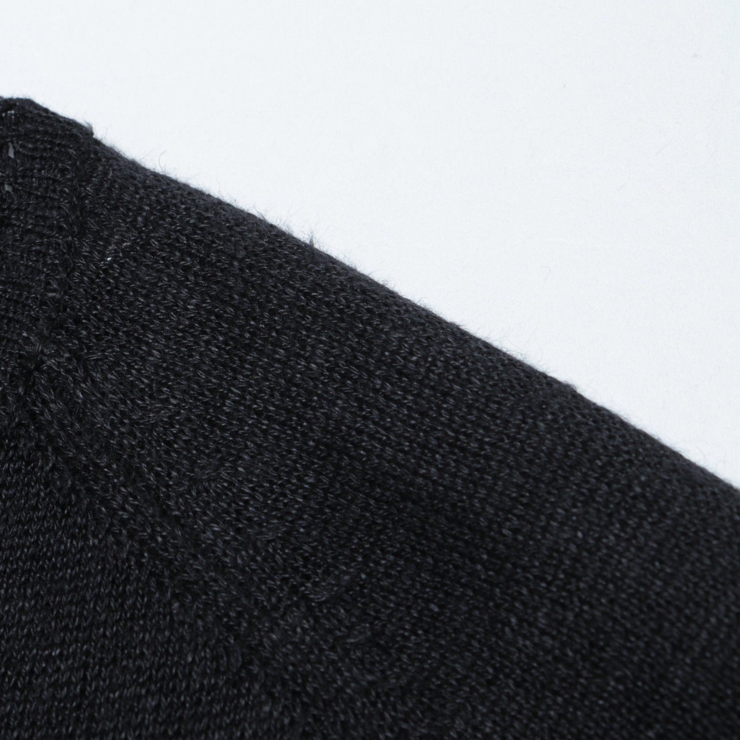 FINE LINEN KNIT