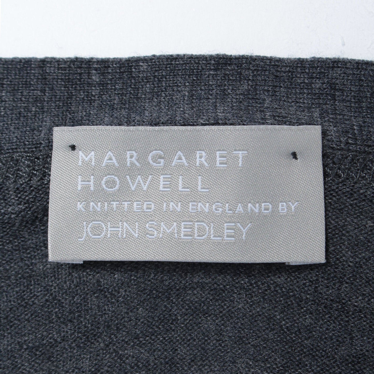 BASIC MERINO CARDIGAN KNIT