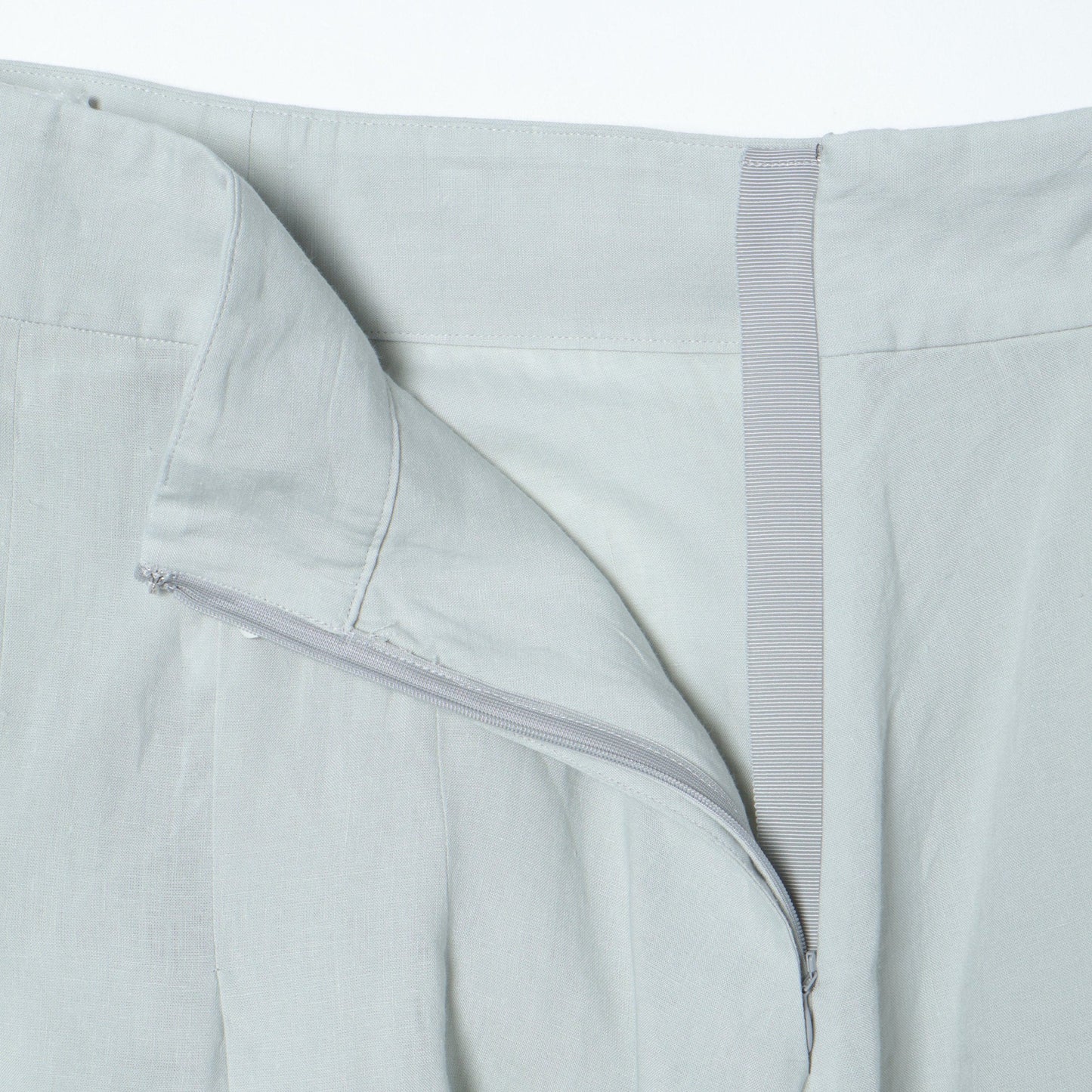 LIGHT LINEN SKIRT