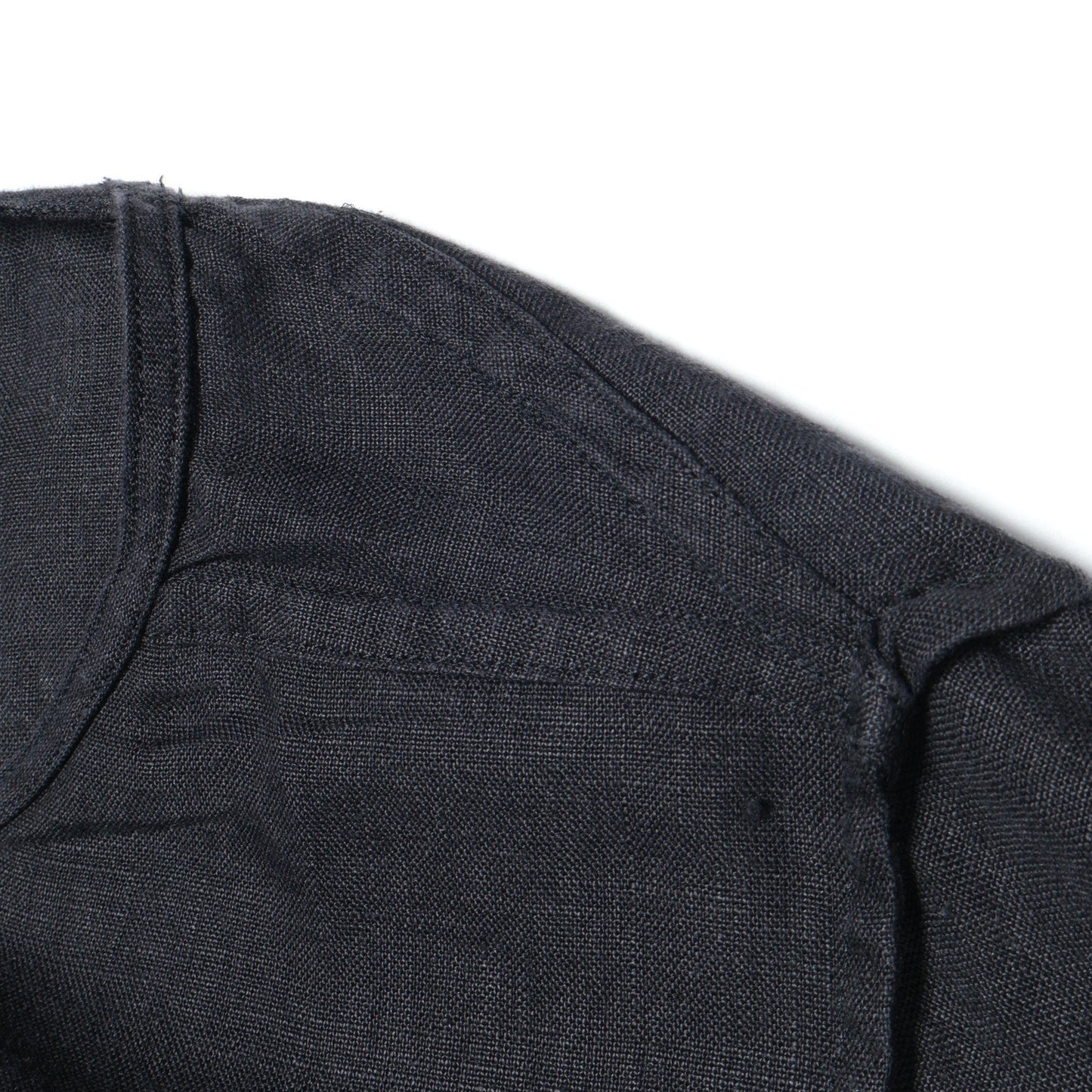 CLEAN LINEN SHIRT