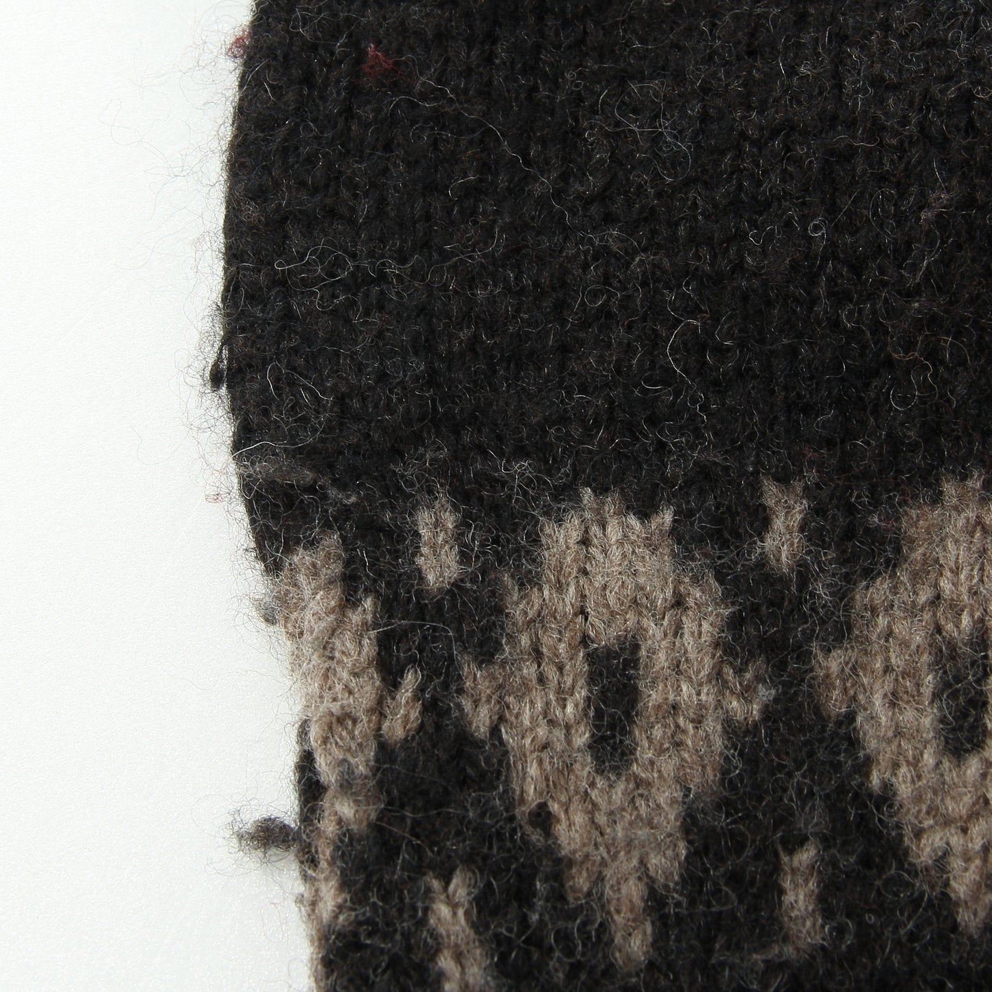 BULKY WOOL KNIT