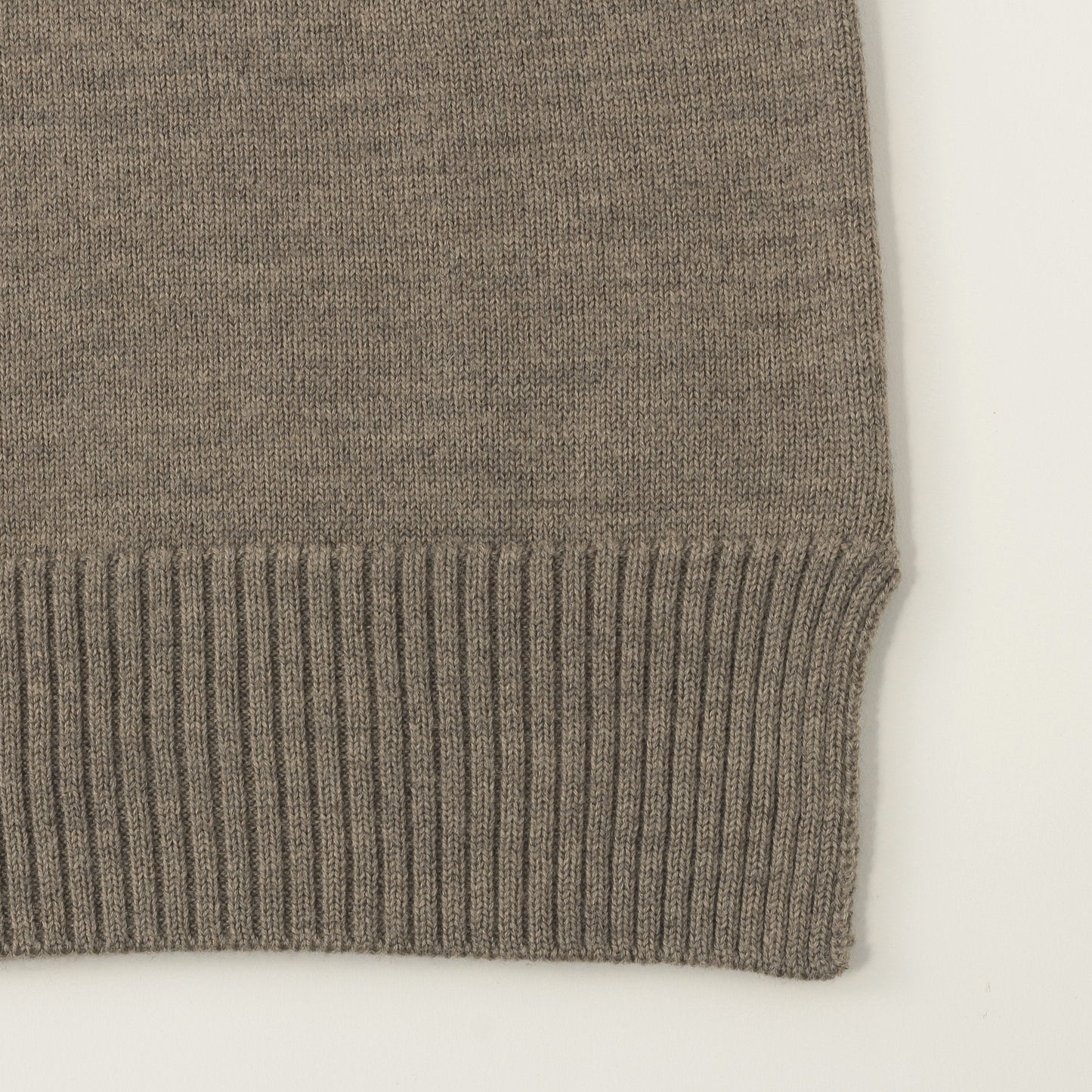 PURE WOOL KNIT