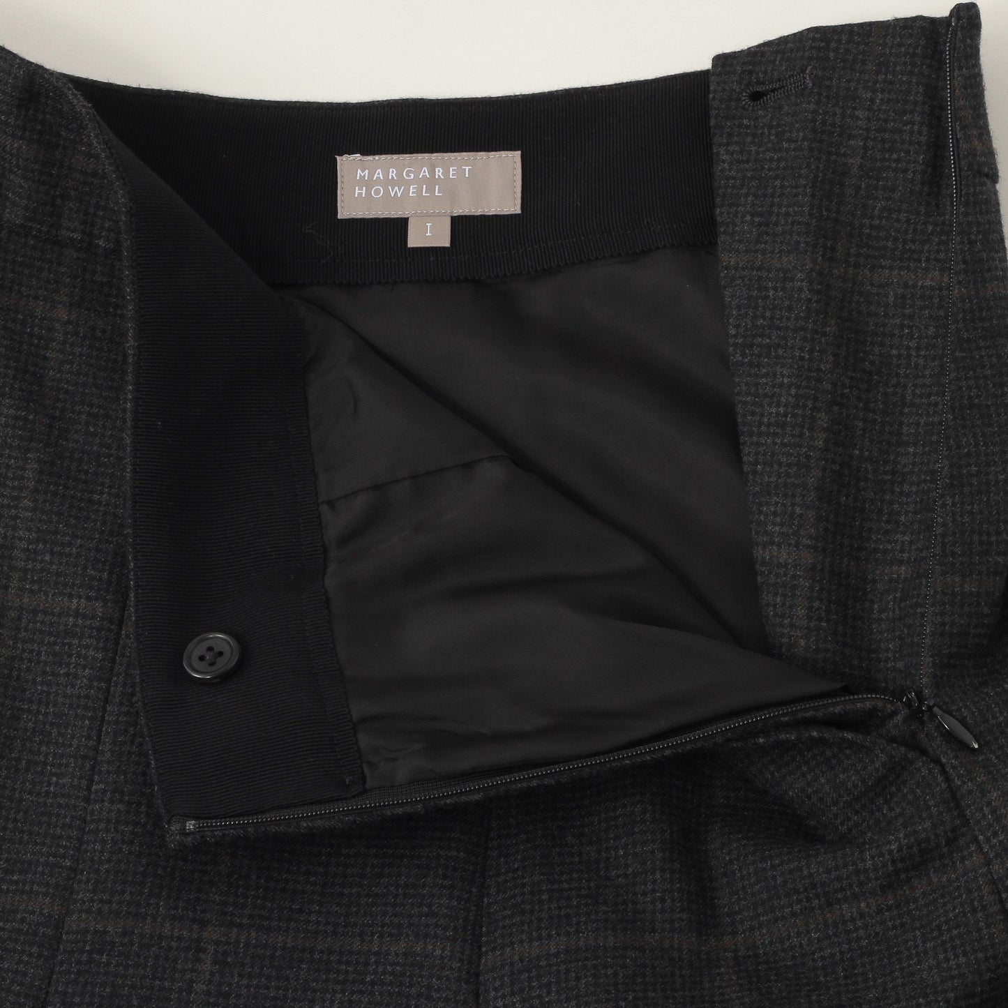 FINE WOOL FLANNEL SKIRT