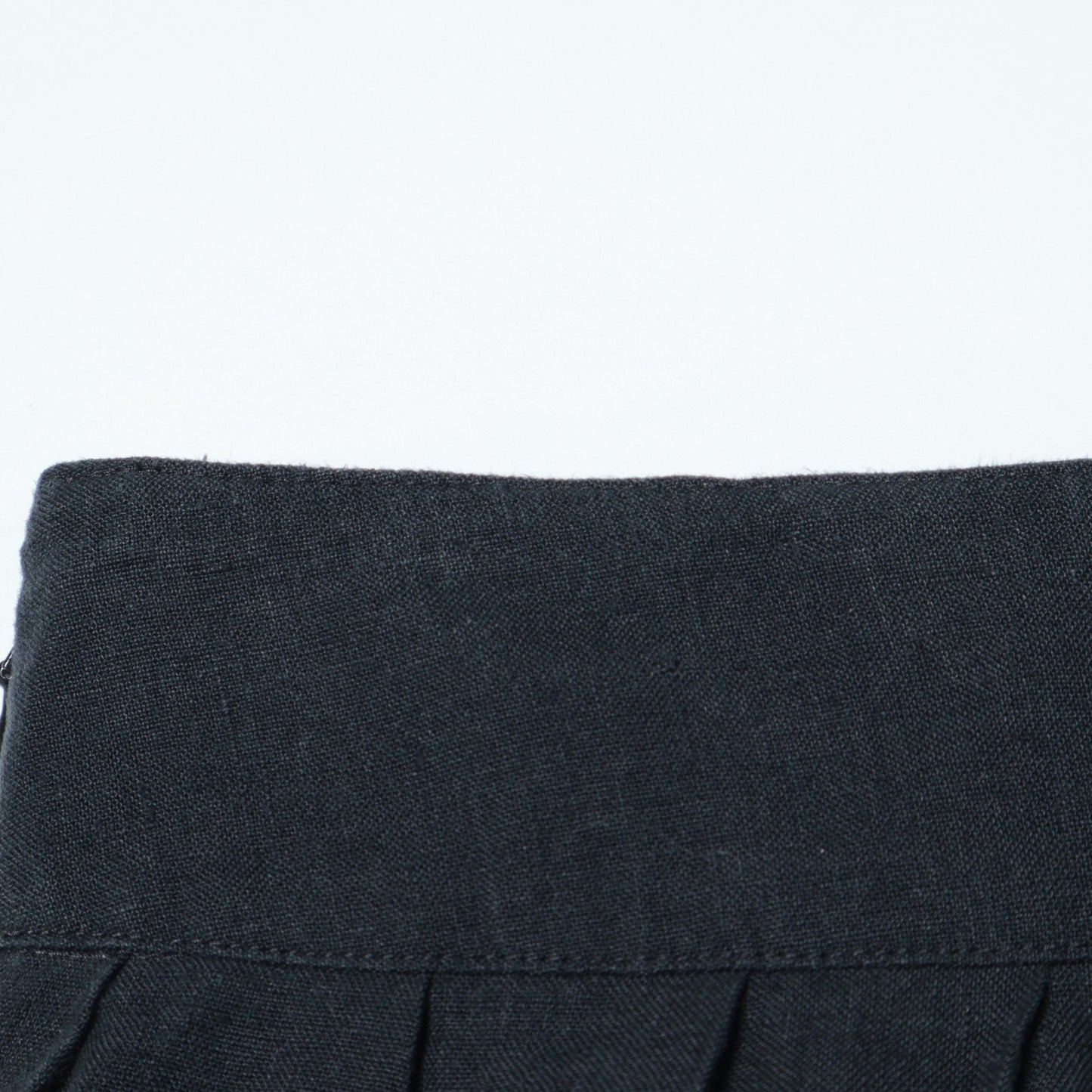 LIGHT LINEN SKIRT