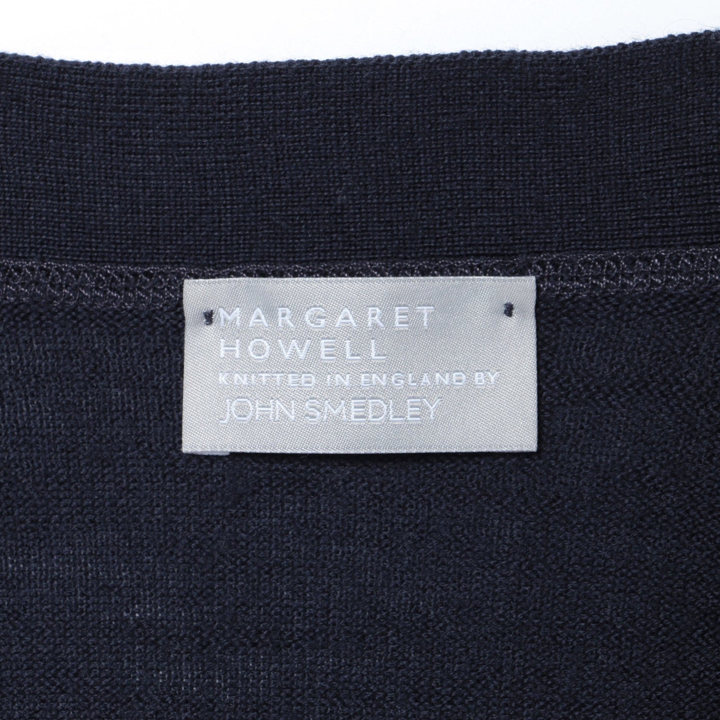 CLASSIC MERINO KNIT