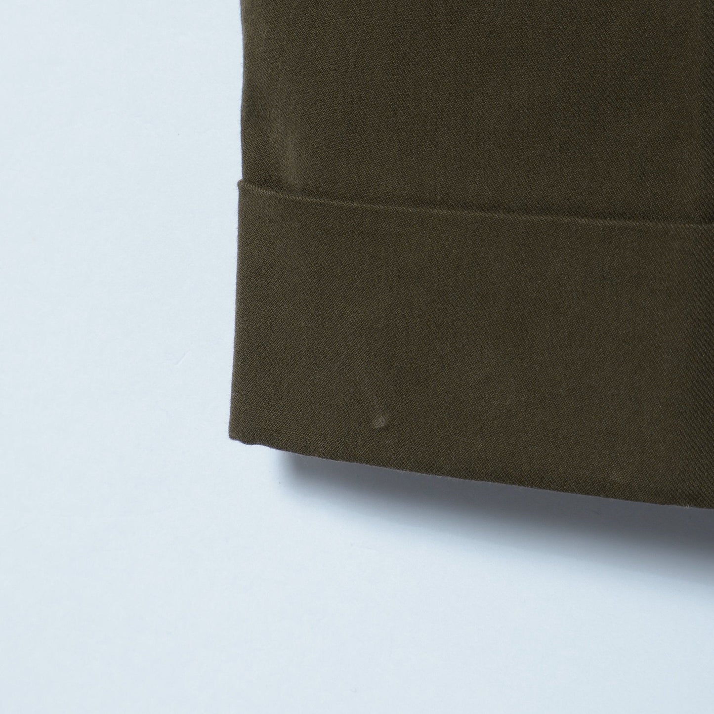MATT COTTON TWILL TROUSERS