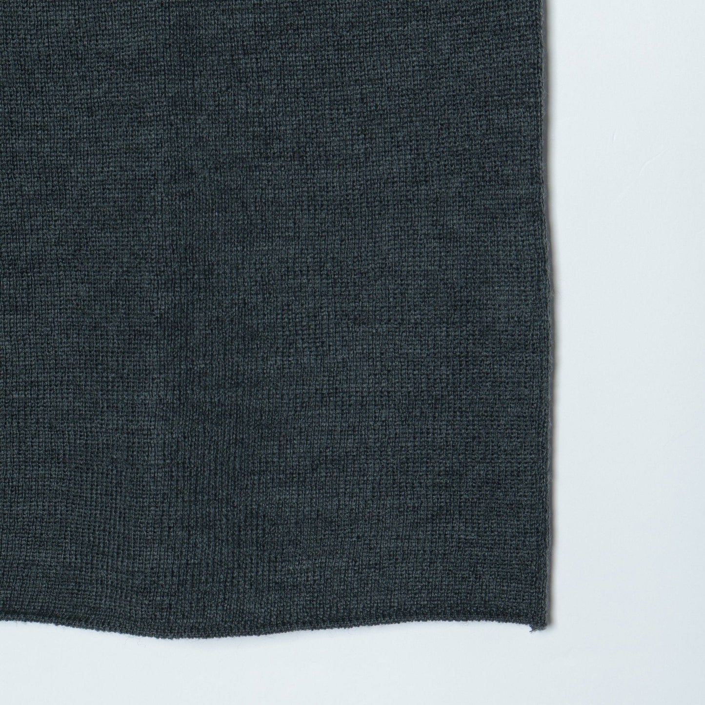 PURE WOOL KNIT