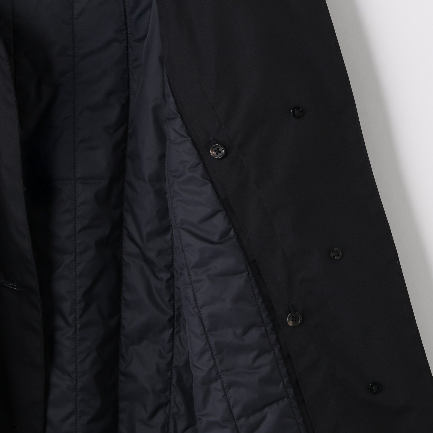 PERFORMANCE POPLIN COAT