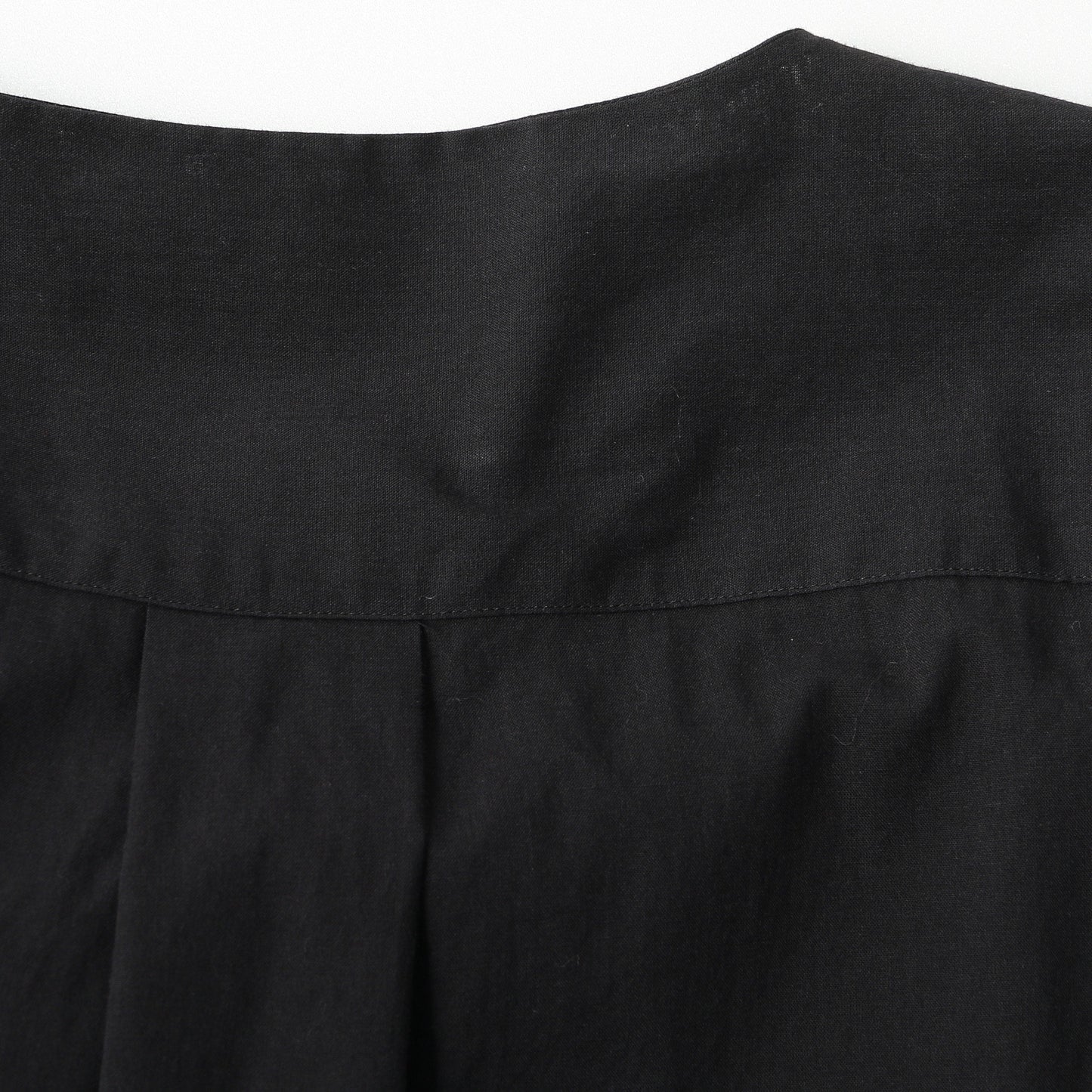 PIECE DYED WASHED COTTON SHIRT