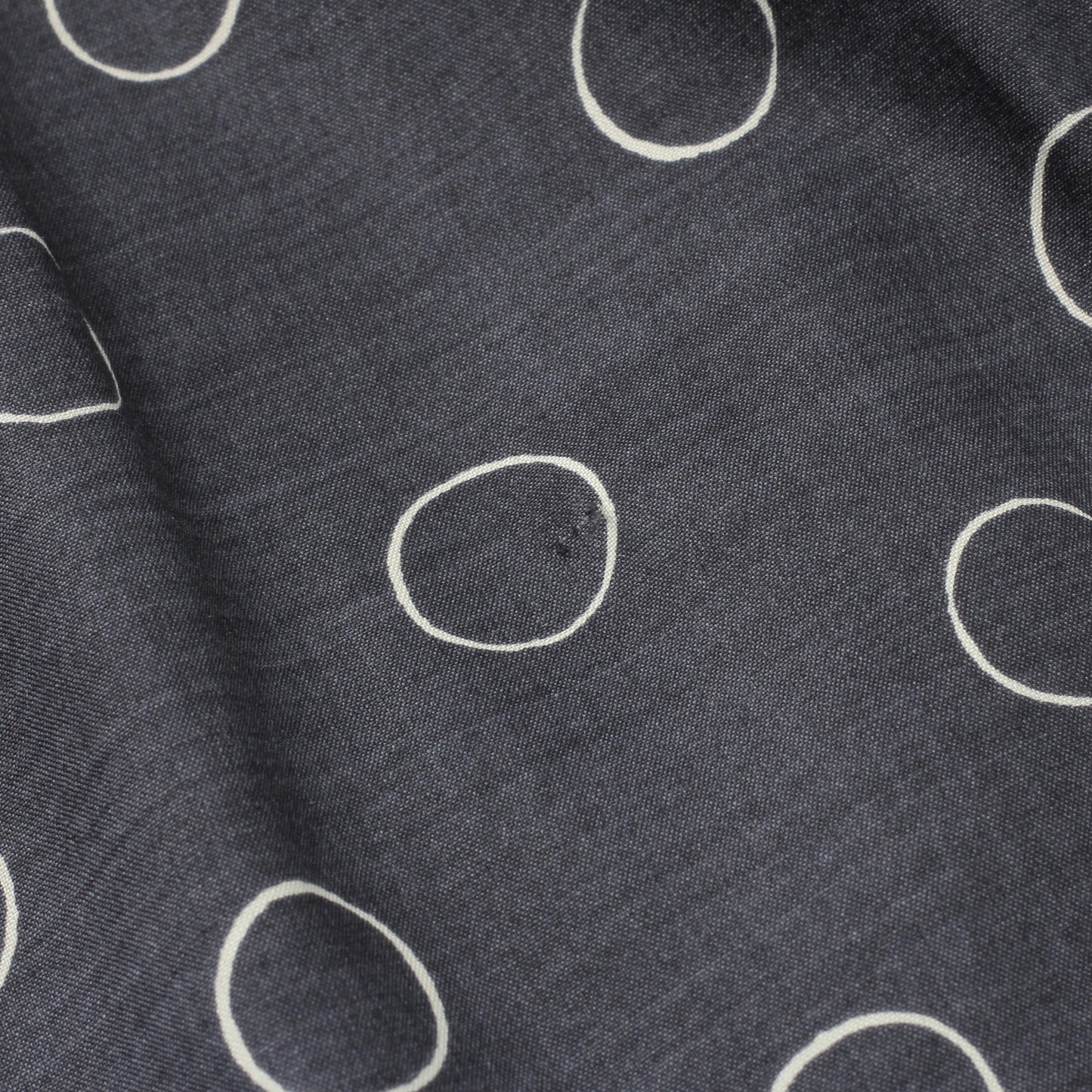 OUTLINE SPOT SILK SKIRT