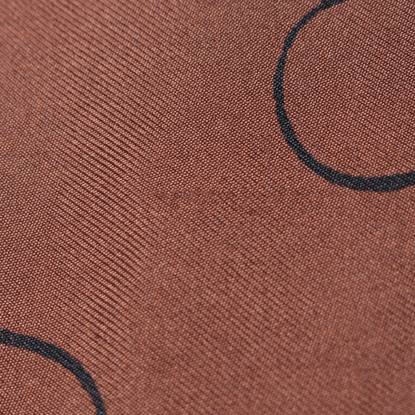 OUTLINE SPOT SCARF