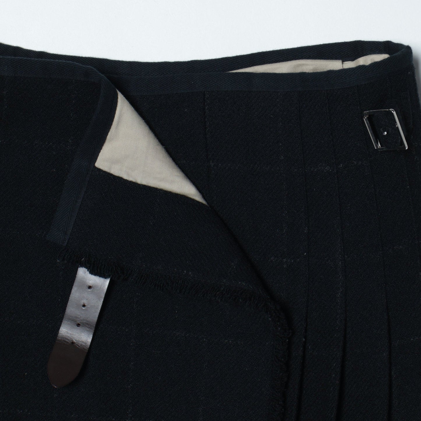 BLACK WINDOWPANE CHECK SKIRT