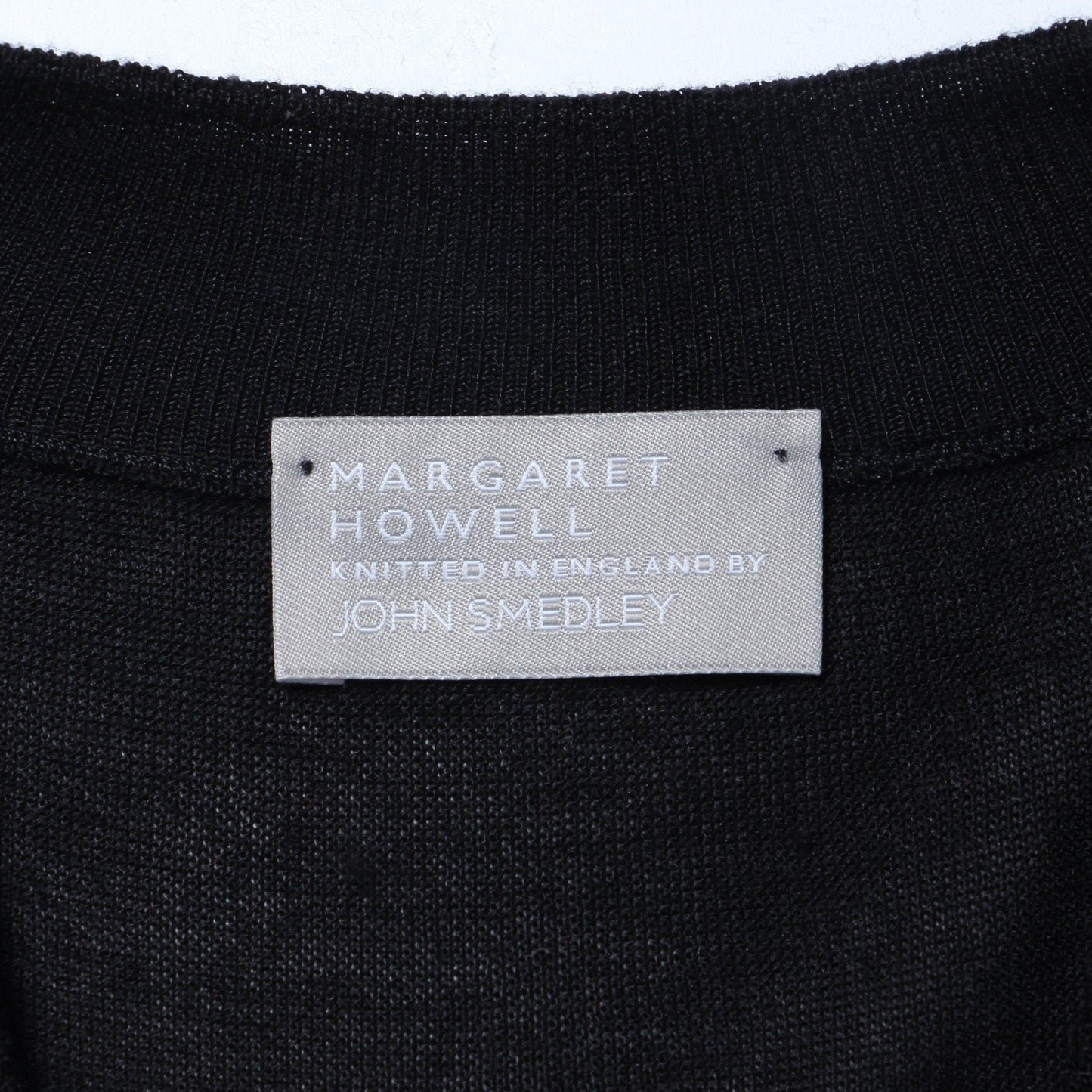 CLOSE NECK T SHIRT KNIT