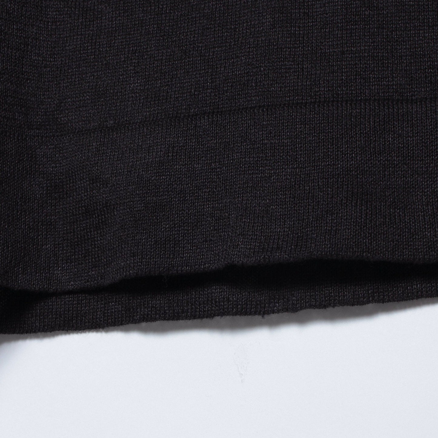 FINE LINEN KNIT