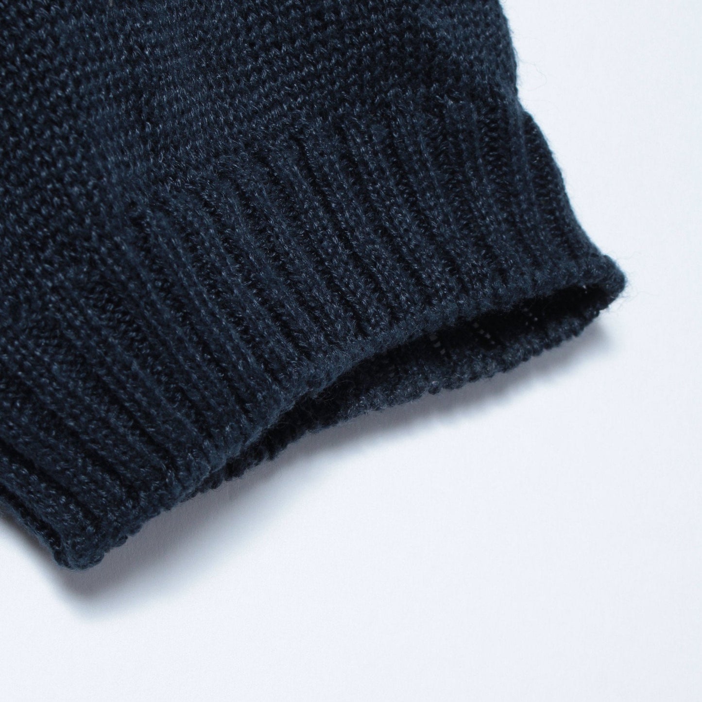 FINE LINEN KNIT