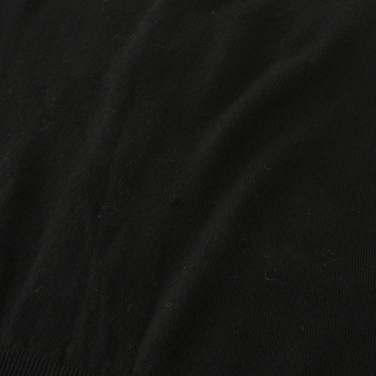 CLASSIC MERINO KNIT