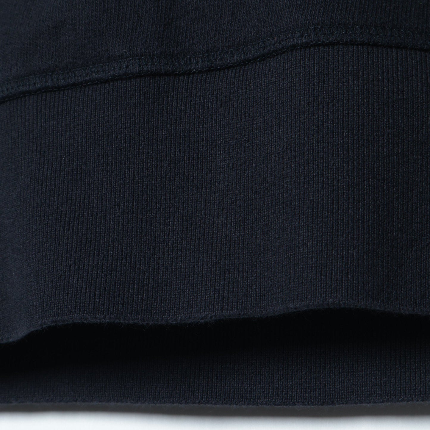 LIGHTWEIGHT LOOPBACK JERSEY