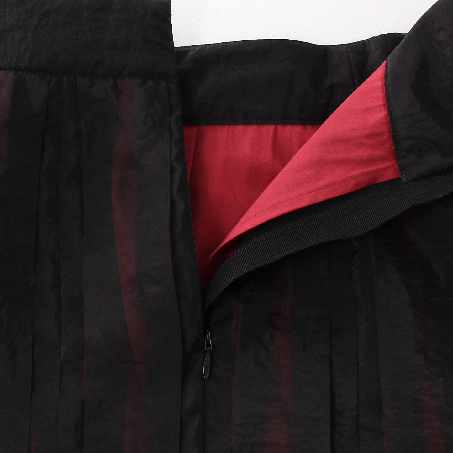MATTE ORGANZA SKIRT