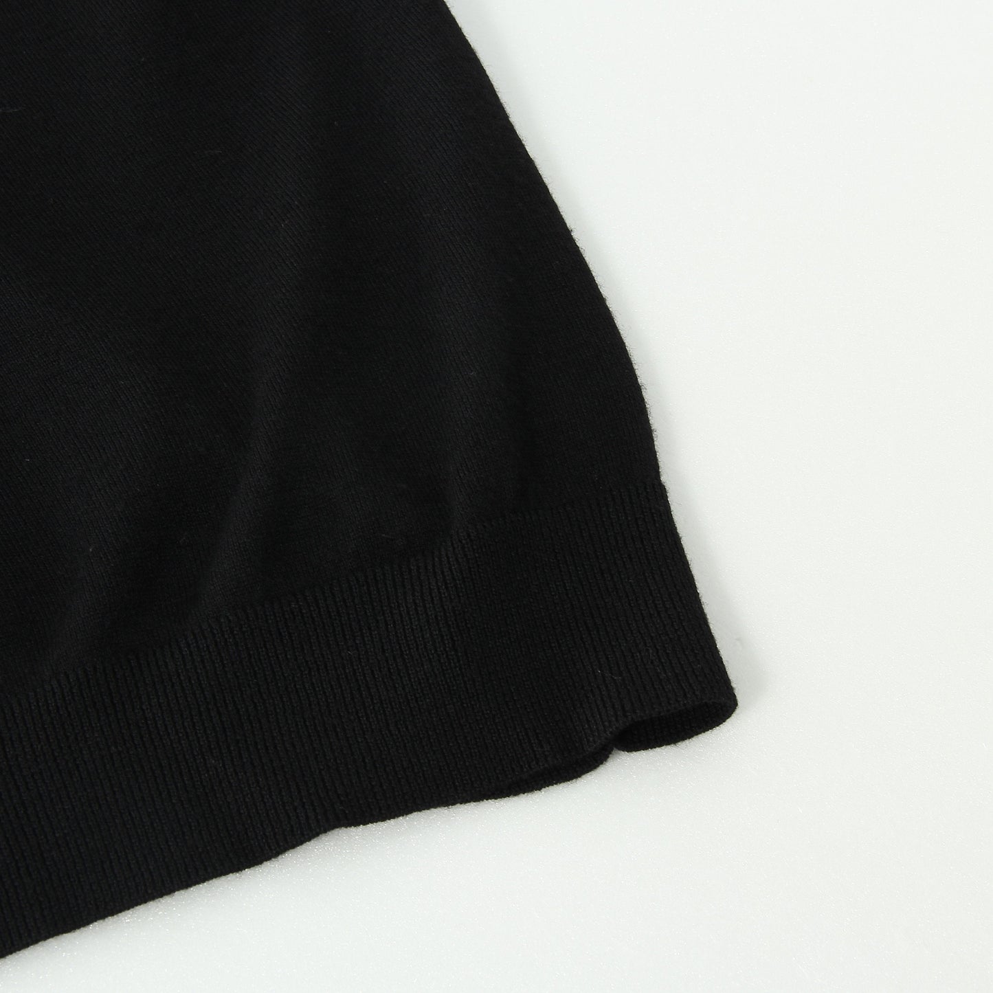 SUPERFINE WOOL KNIT