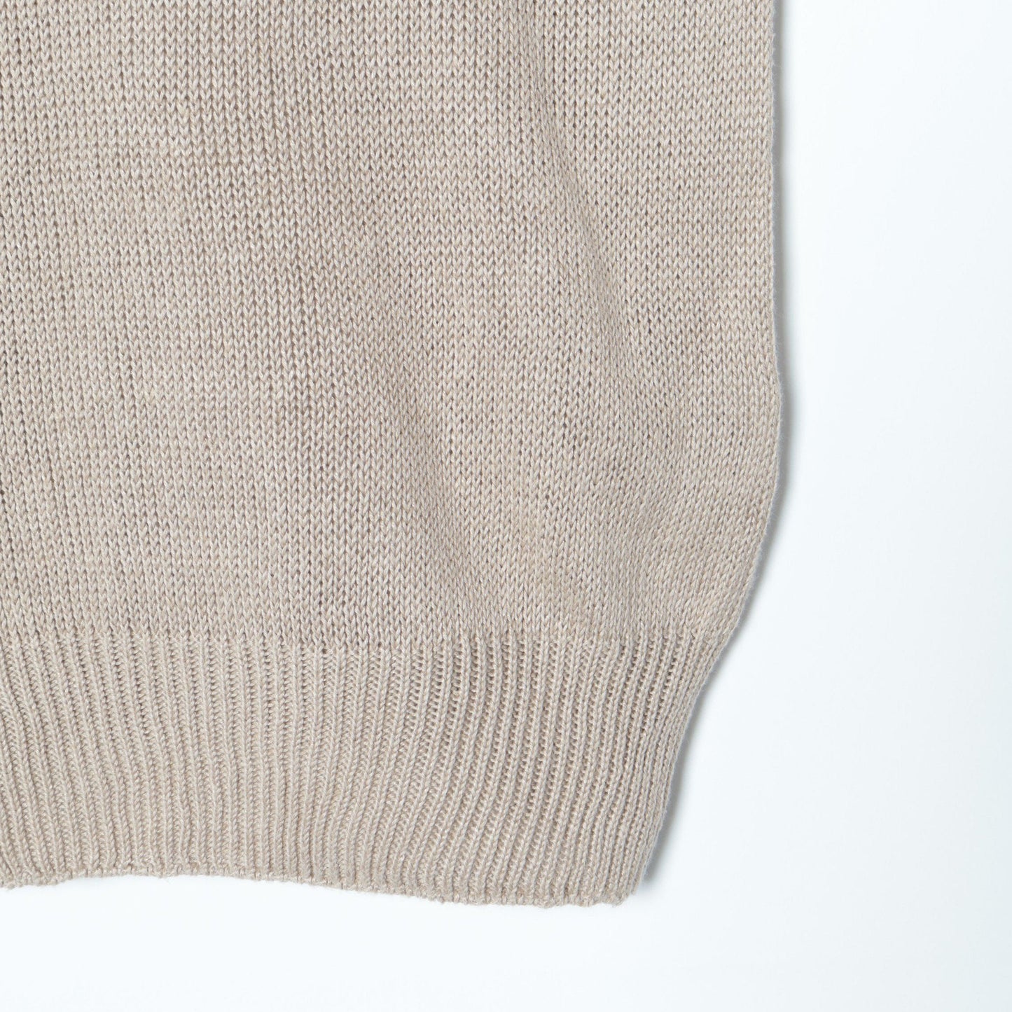CAST OFF ROLL NECK KNIT