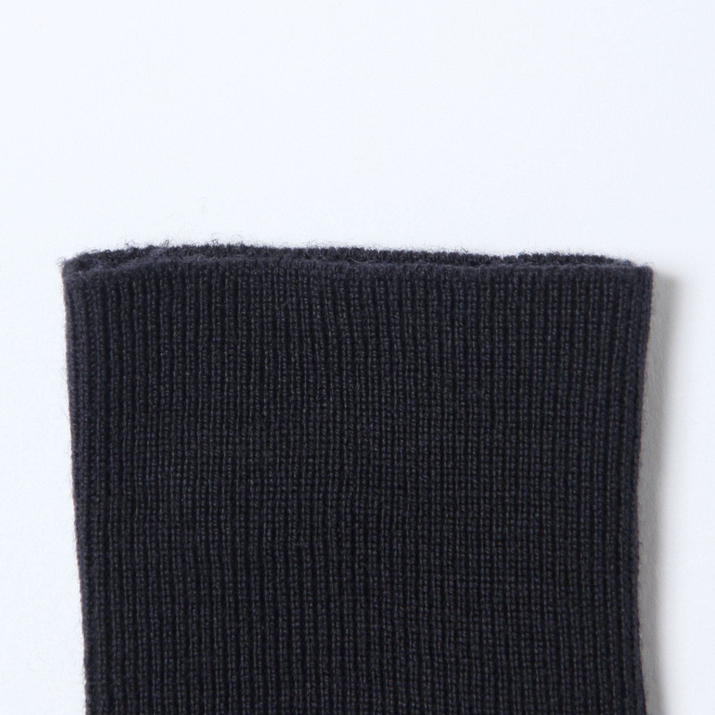 MERINO V NECK CARDIGAN KNIT