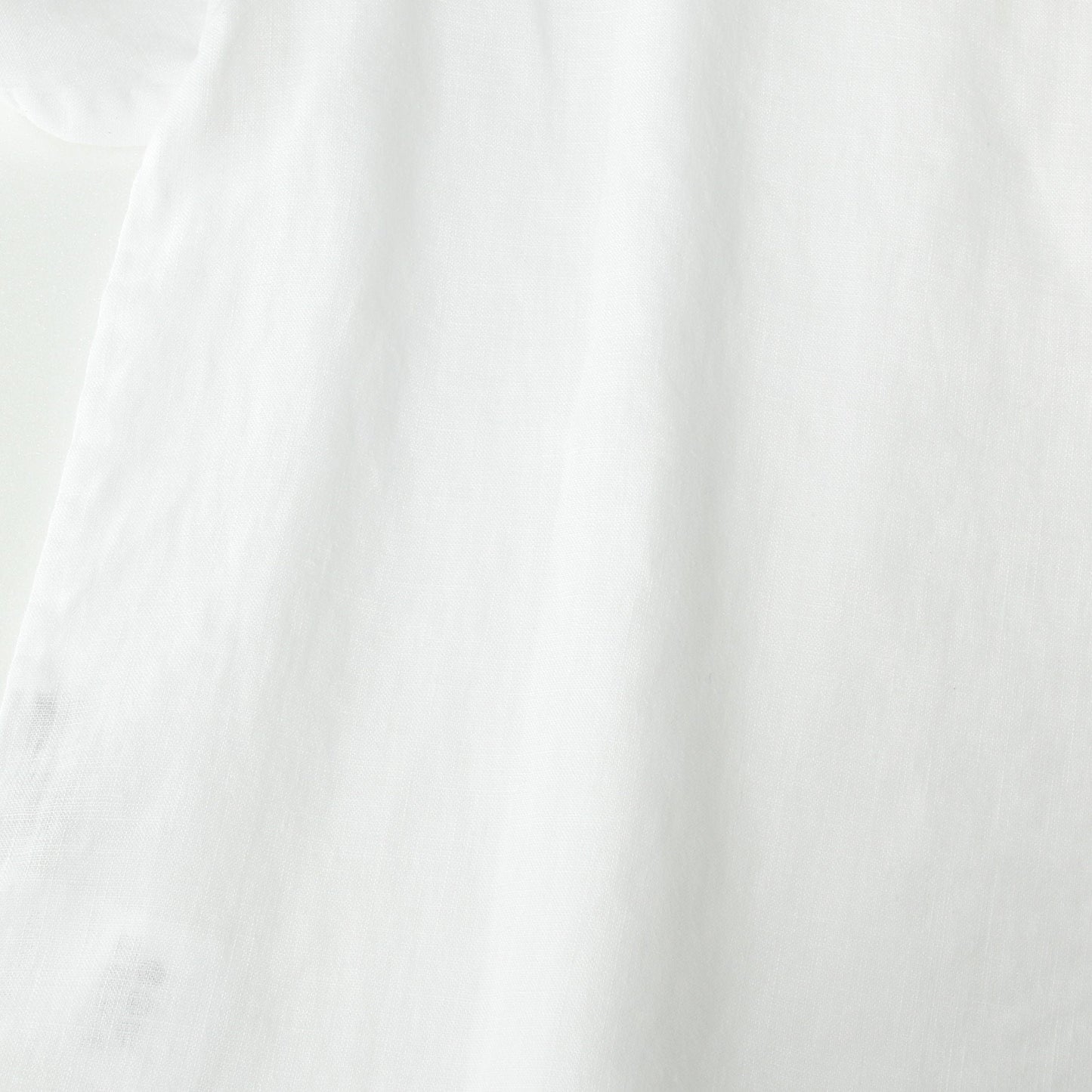CLEAN LINEN SHIRT