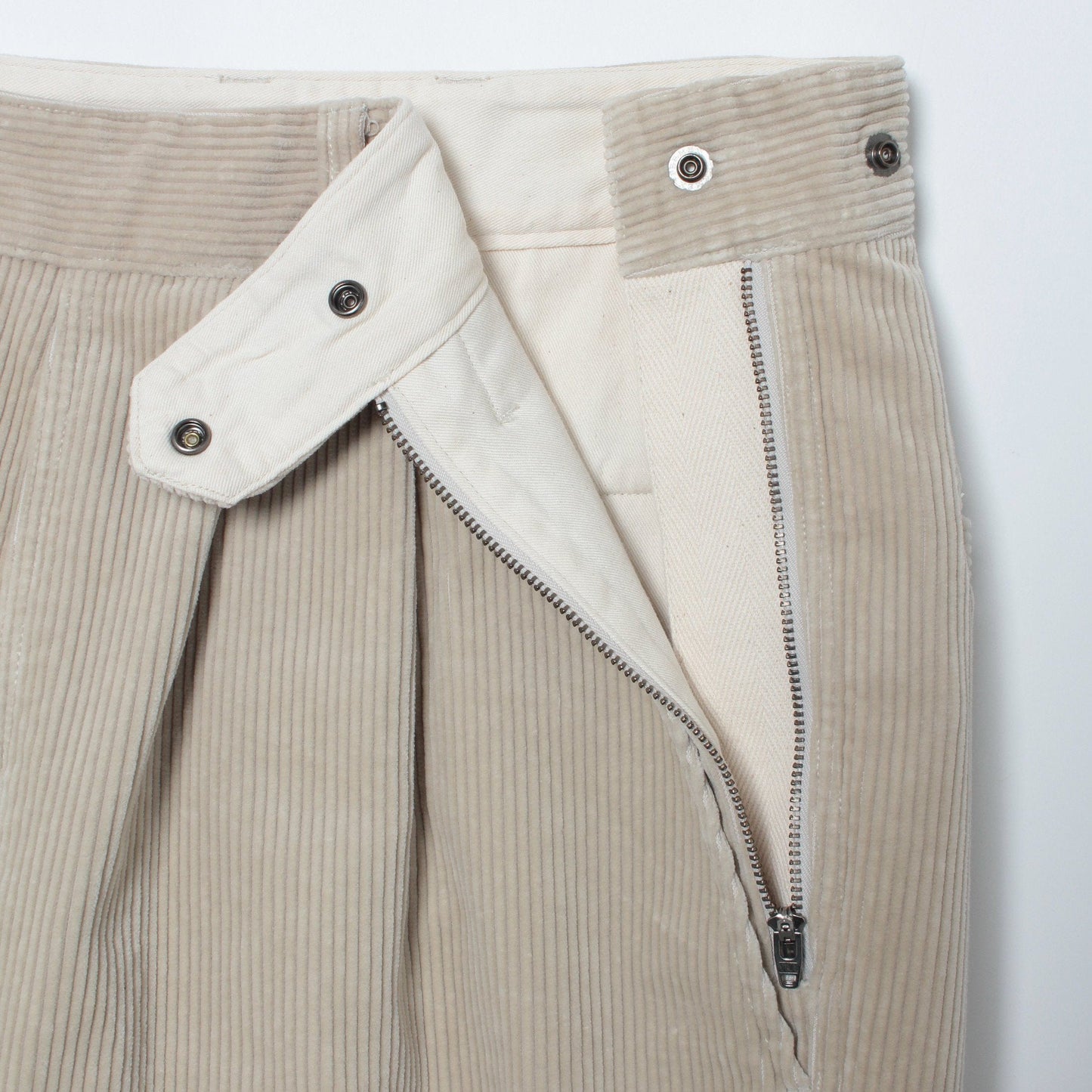 HEAVY CORDUROY TROUSERS