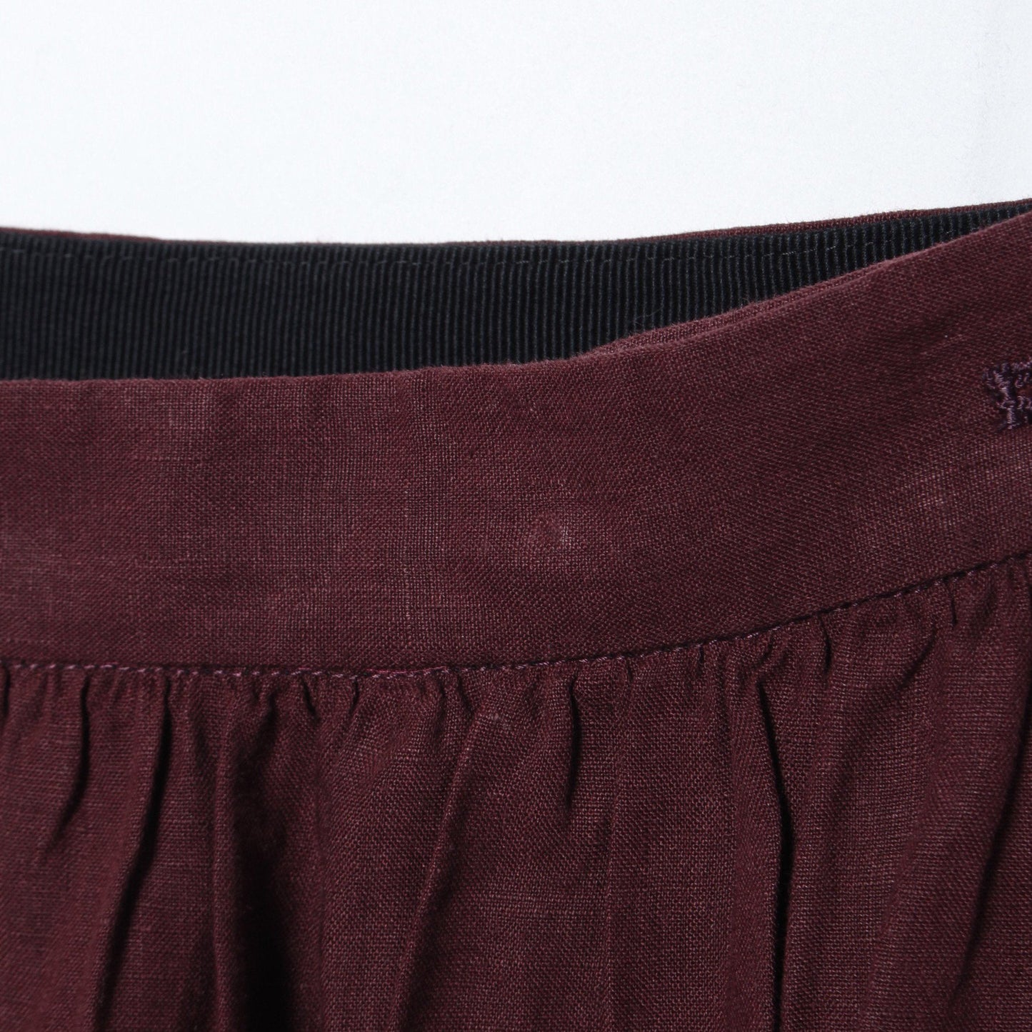 LIGHTWEIGHT LINEN SKIRT
