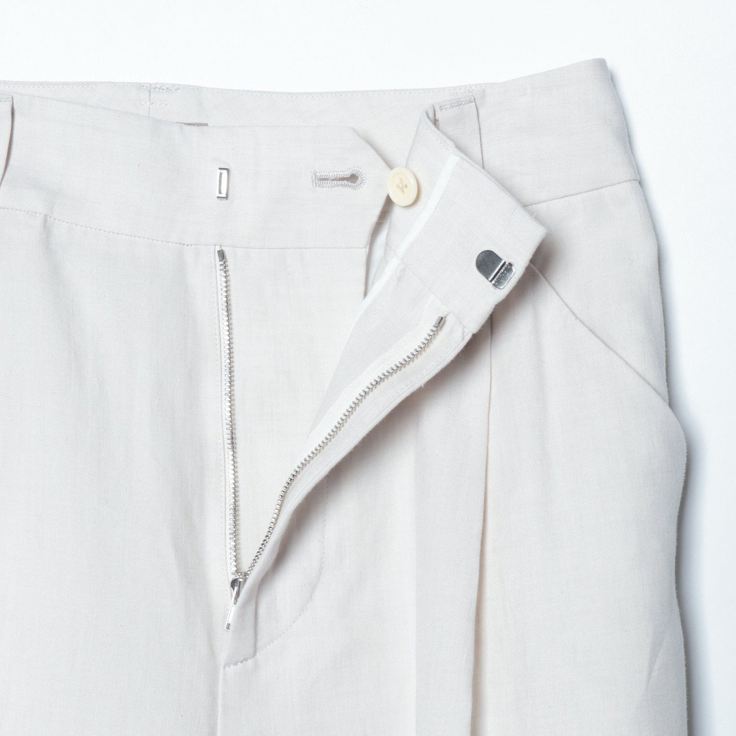LINEN TROUSERS