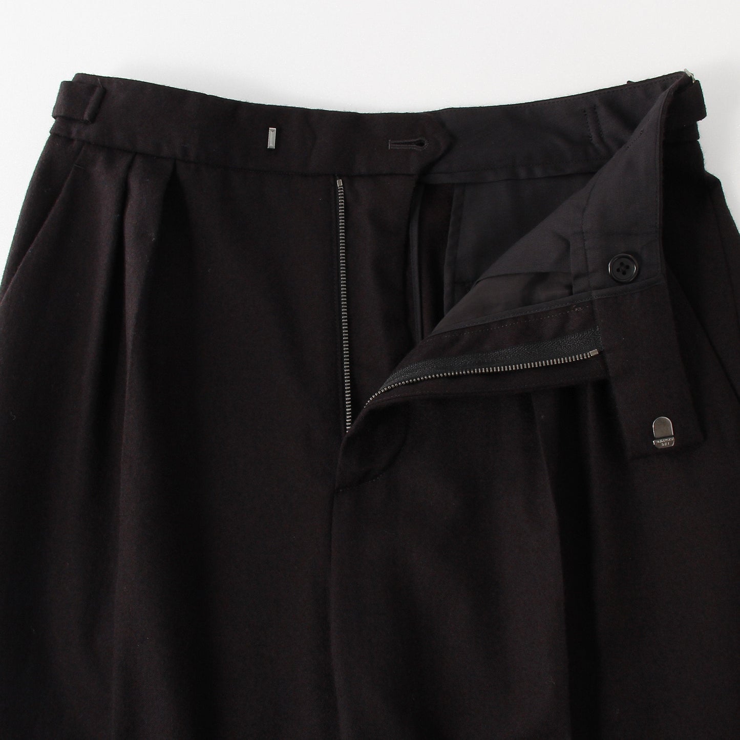 LIGHTWEIGHT FLANNEL TROUSERS