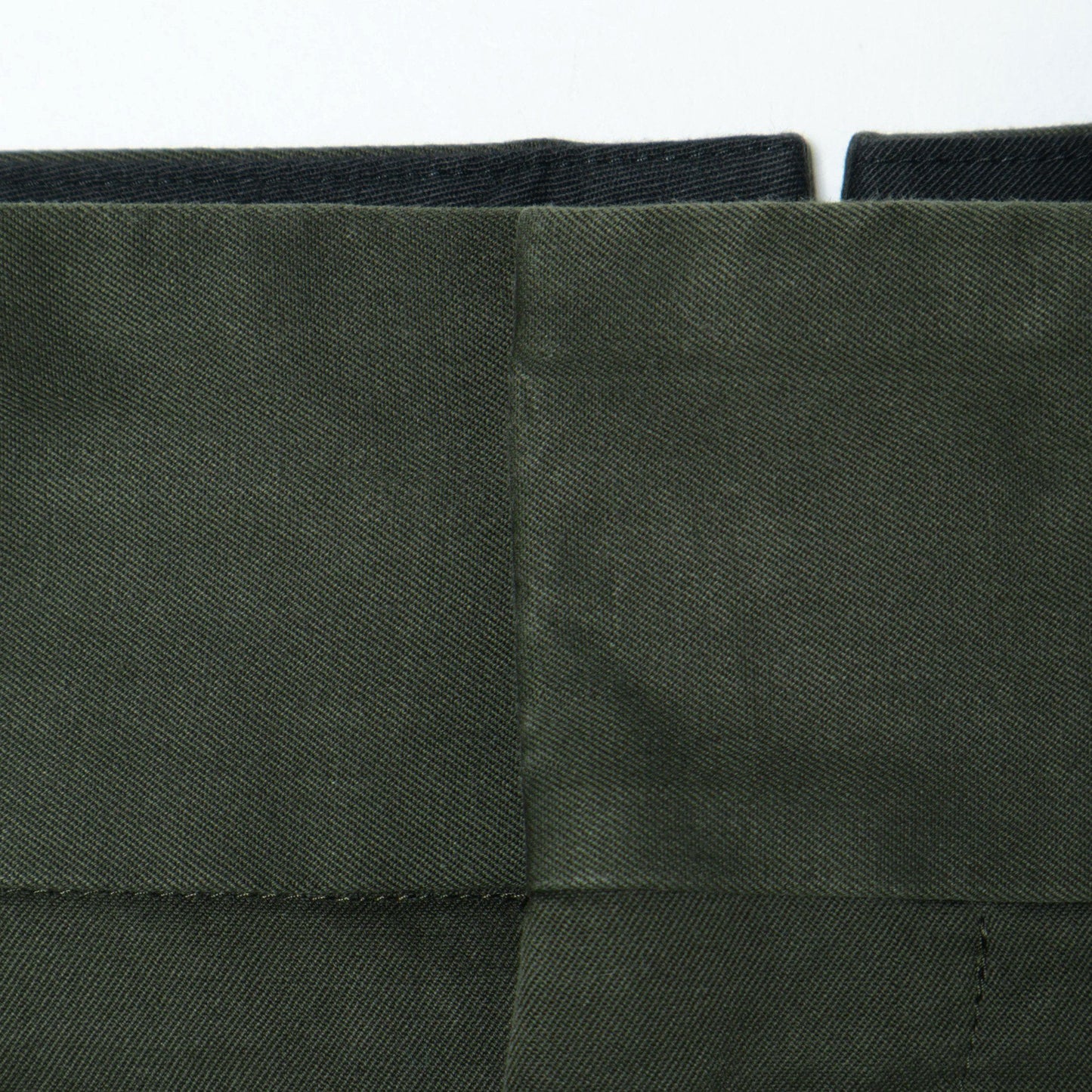 DENSE FINE COTTON TWILL TROUSERS