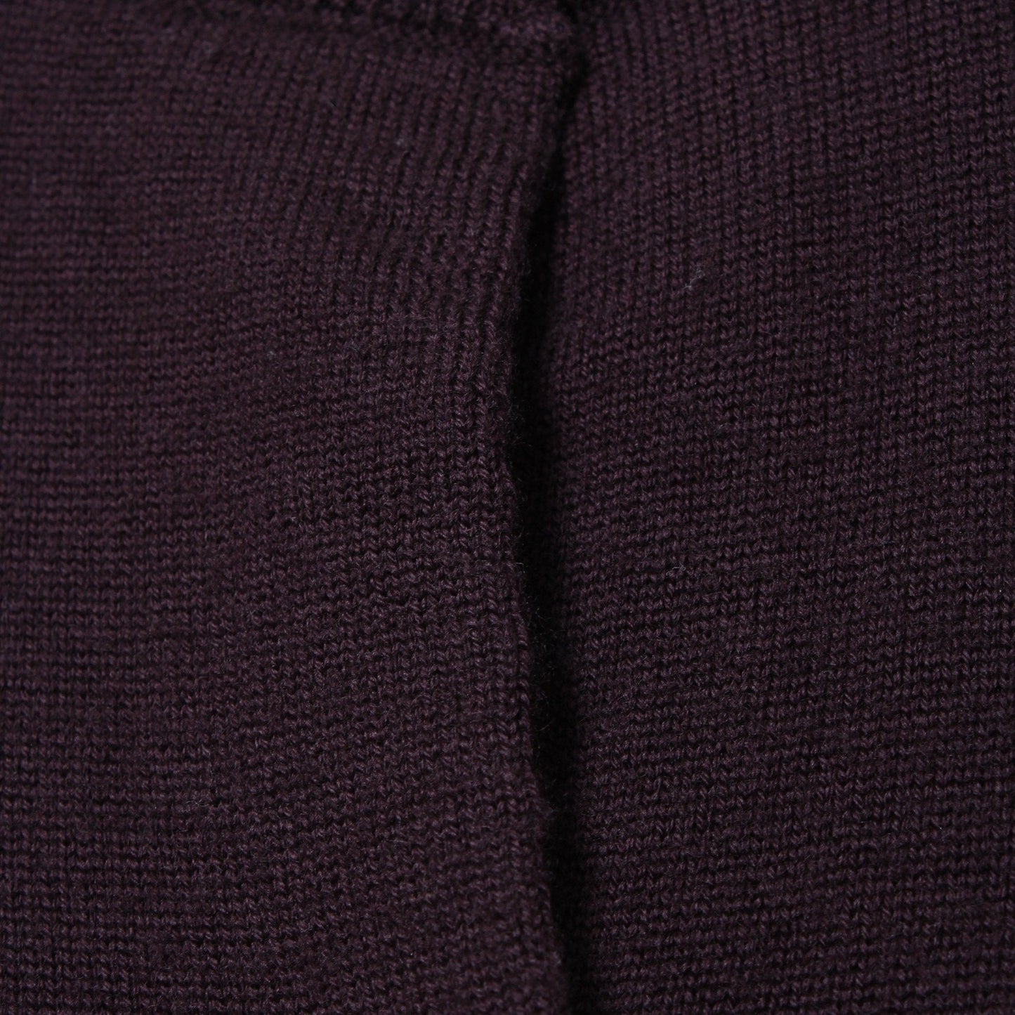 MERINO WOOL KNIT