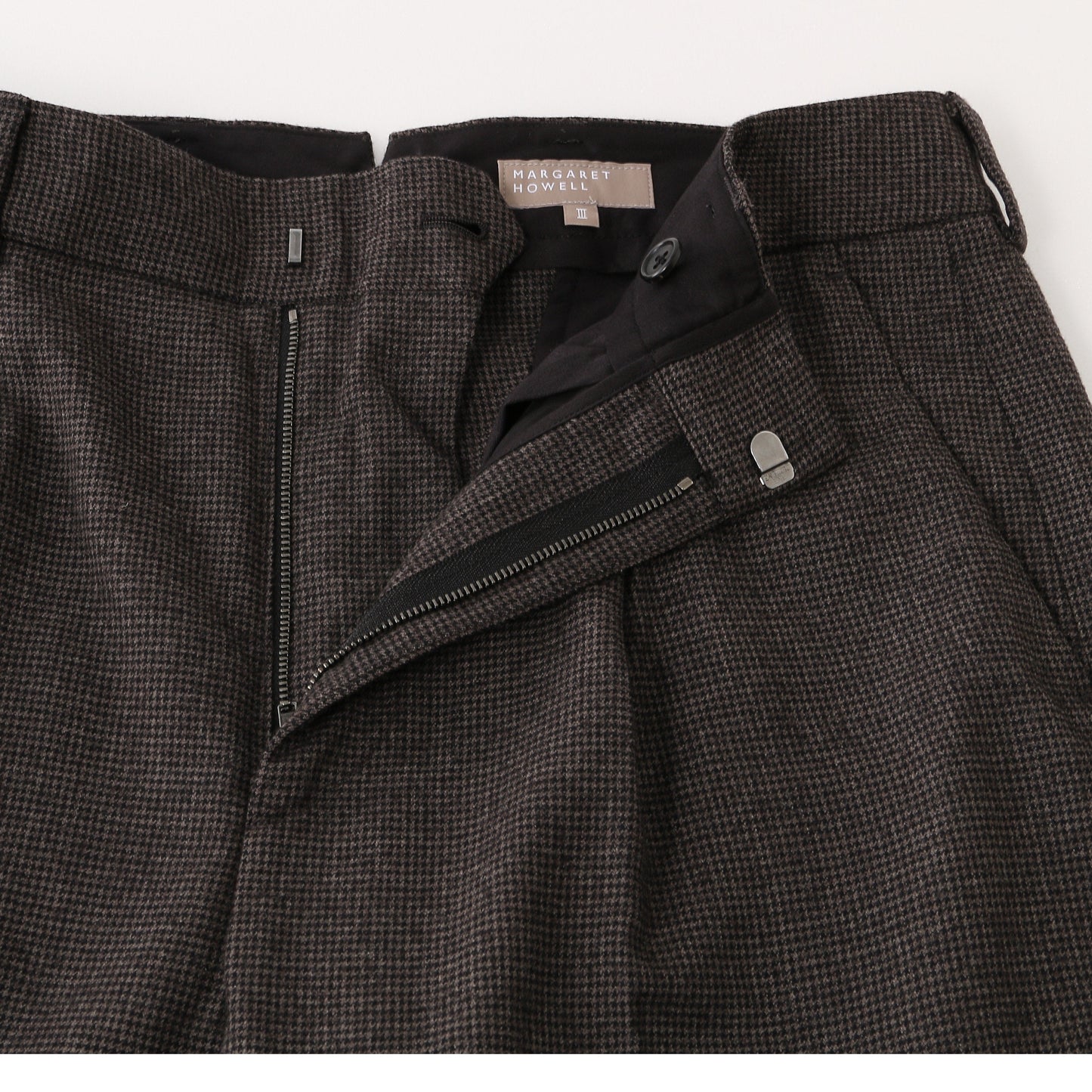 FINE FLANNEL TROUSERS