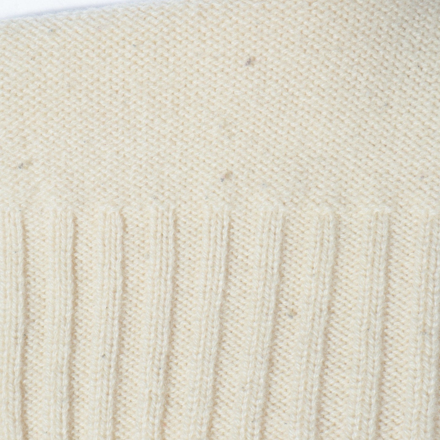 CHUNKY WOOL KNIT