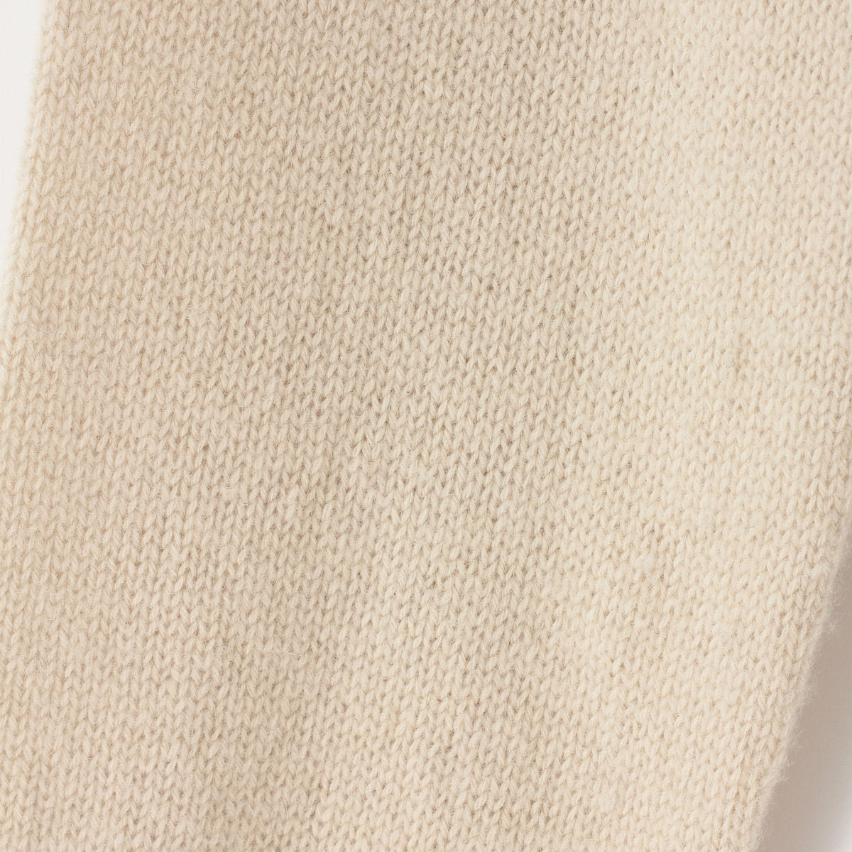 WIDE ROLL NECK KNIT