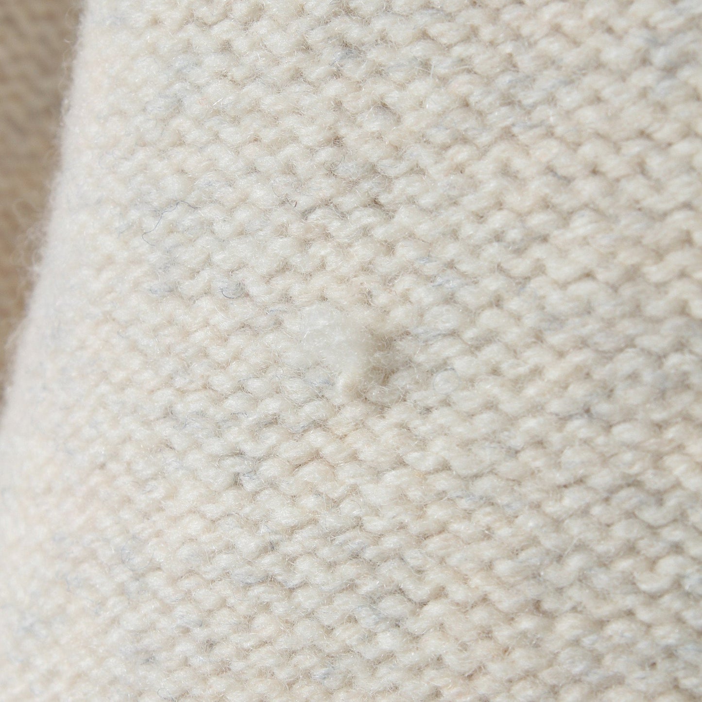 HEAVY PLAIN WOOL KNIT