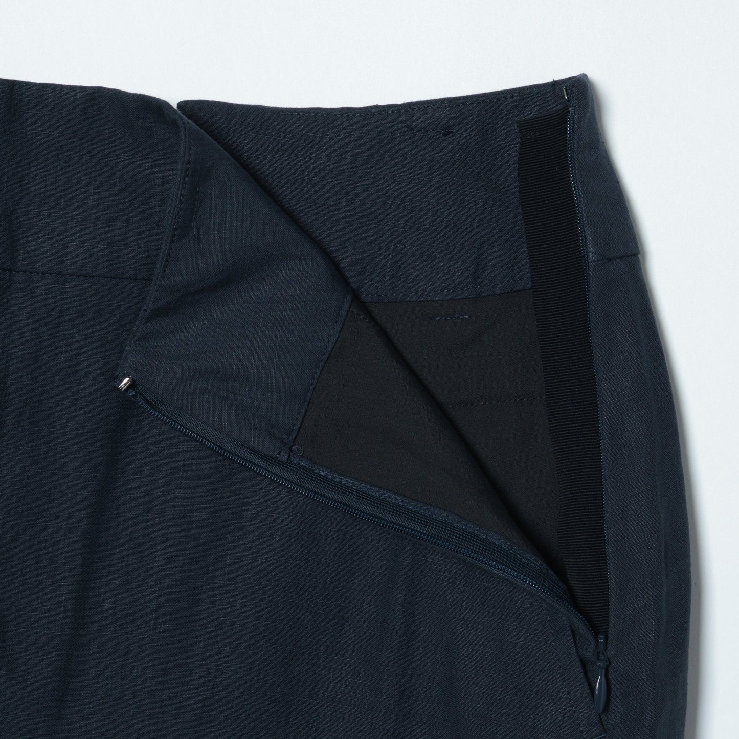 HIGH DENSE LINEN SKIRT
