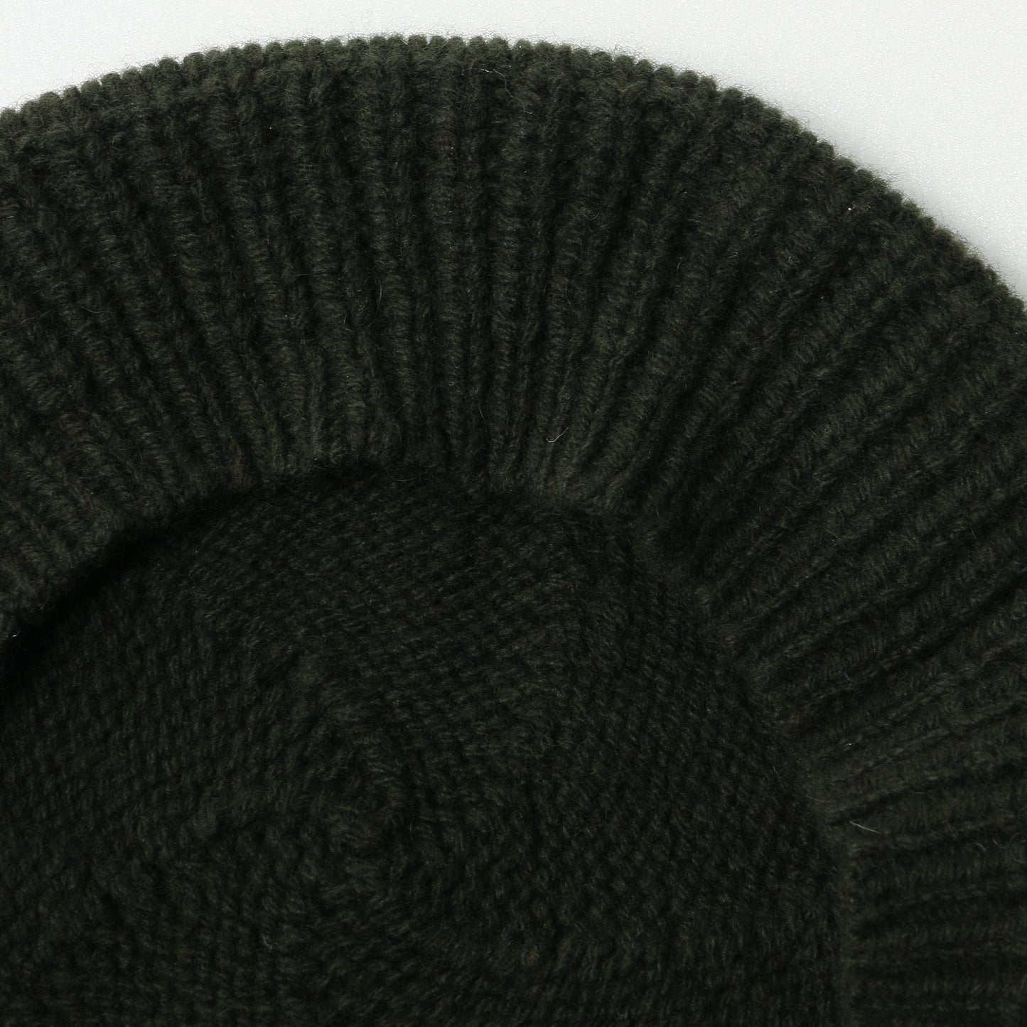 HAND KNITTED ACCESSORIES HAT