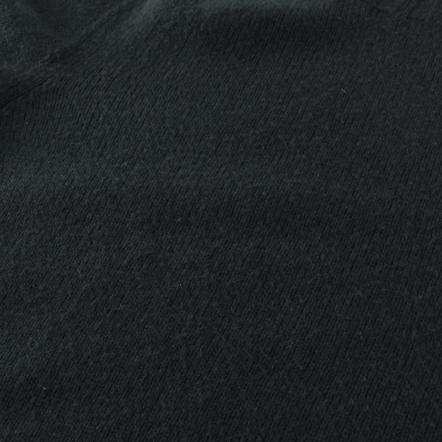 WIDE ROLL NECK KNIT