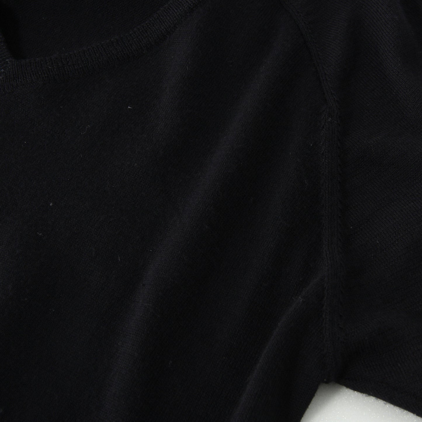 SUPERFINE WOOL KNIT