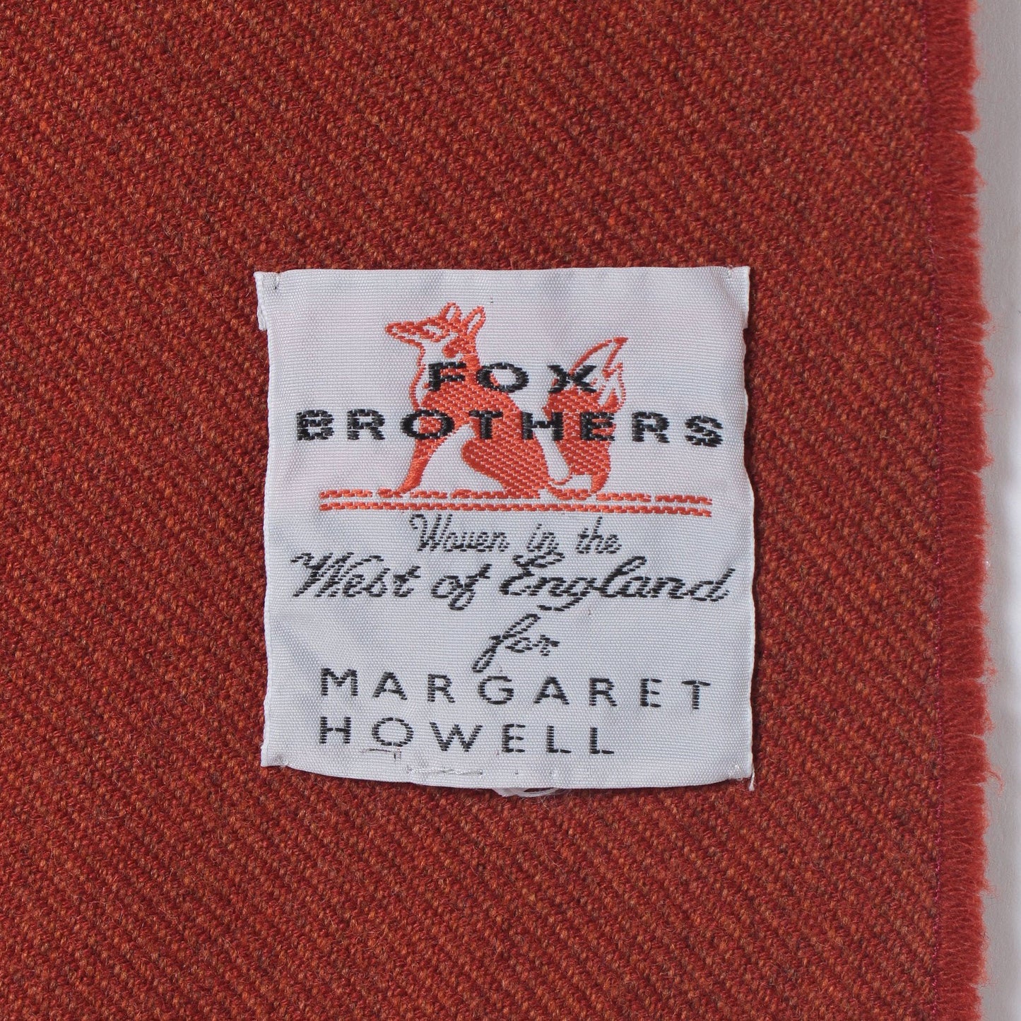WOVEN TASSEL SCARF