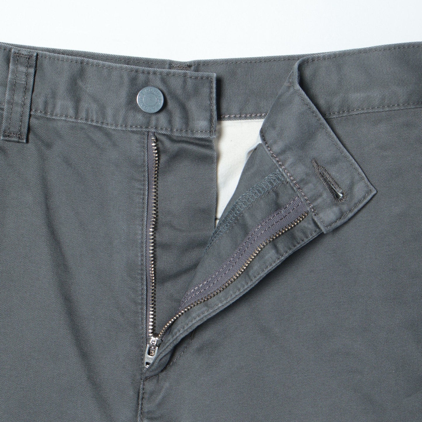 NEW BASIC CHINO TROUSERS