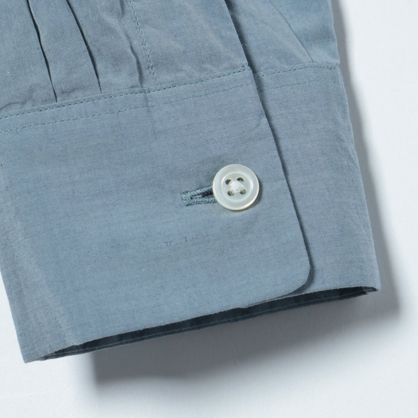 FINE COTTON CHAMBRAY SHIRT