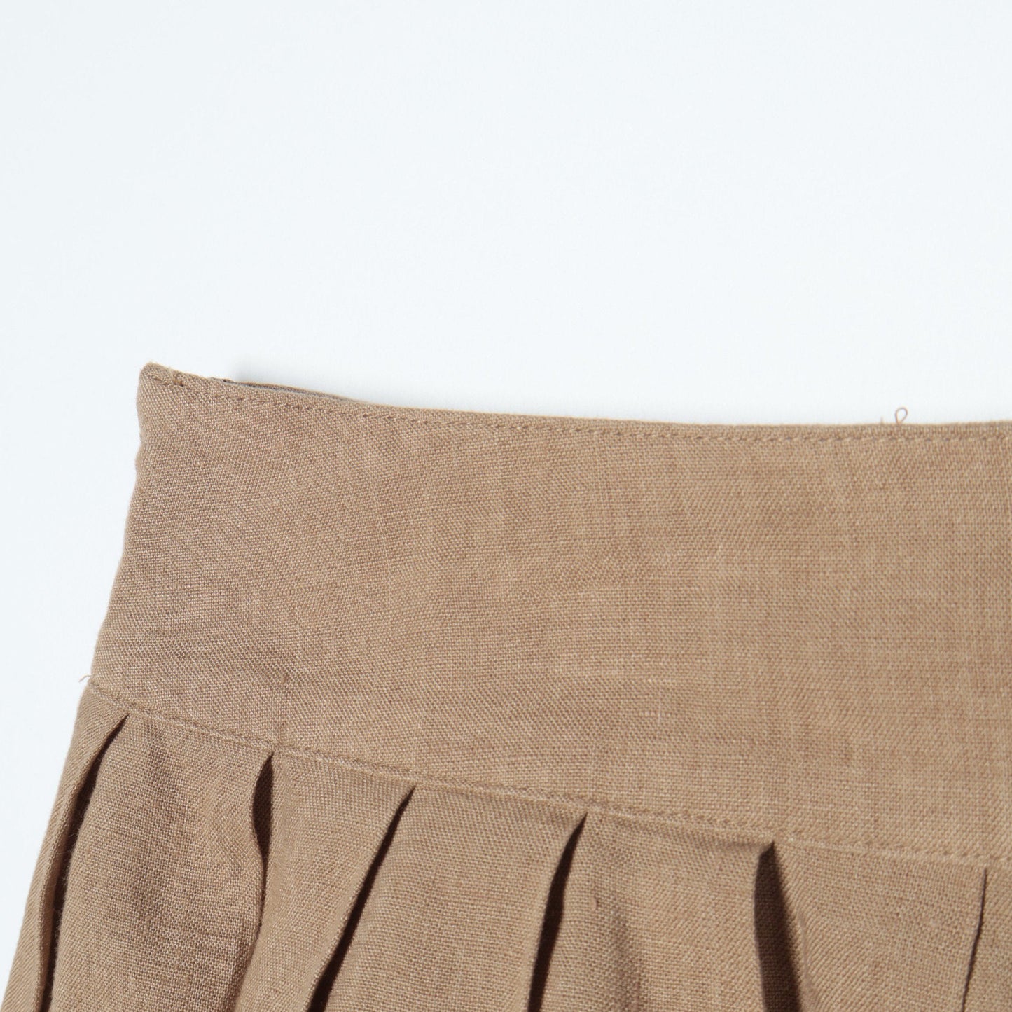 LIGHT LINEN SKIRT